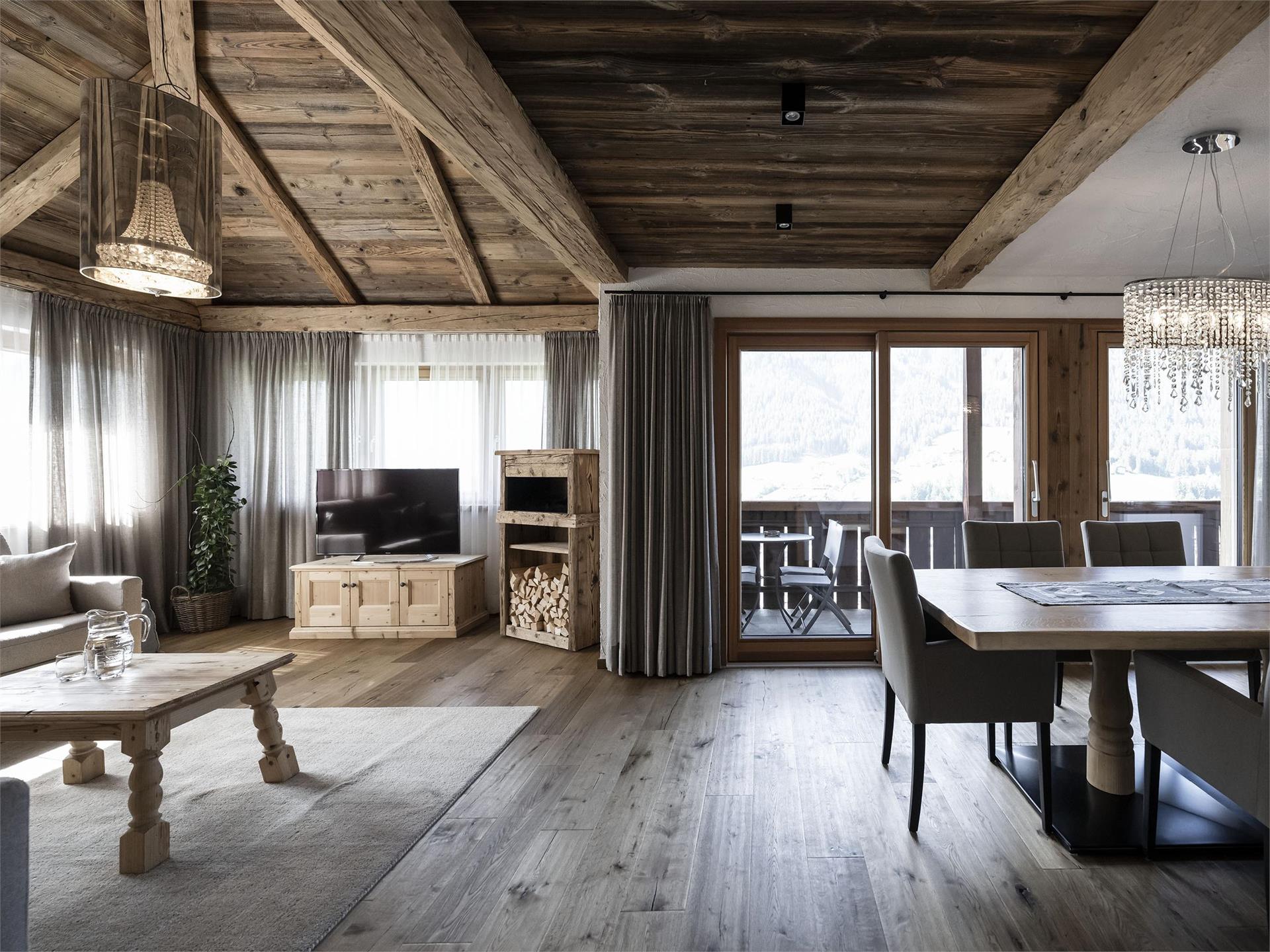 Residence Cesa Sassela Urtijëi/Ortisei 1 suedtirol.info