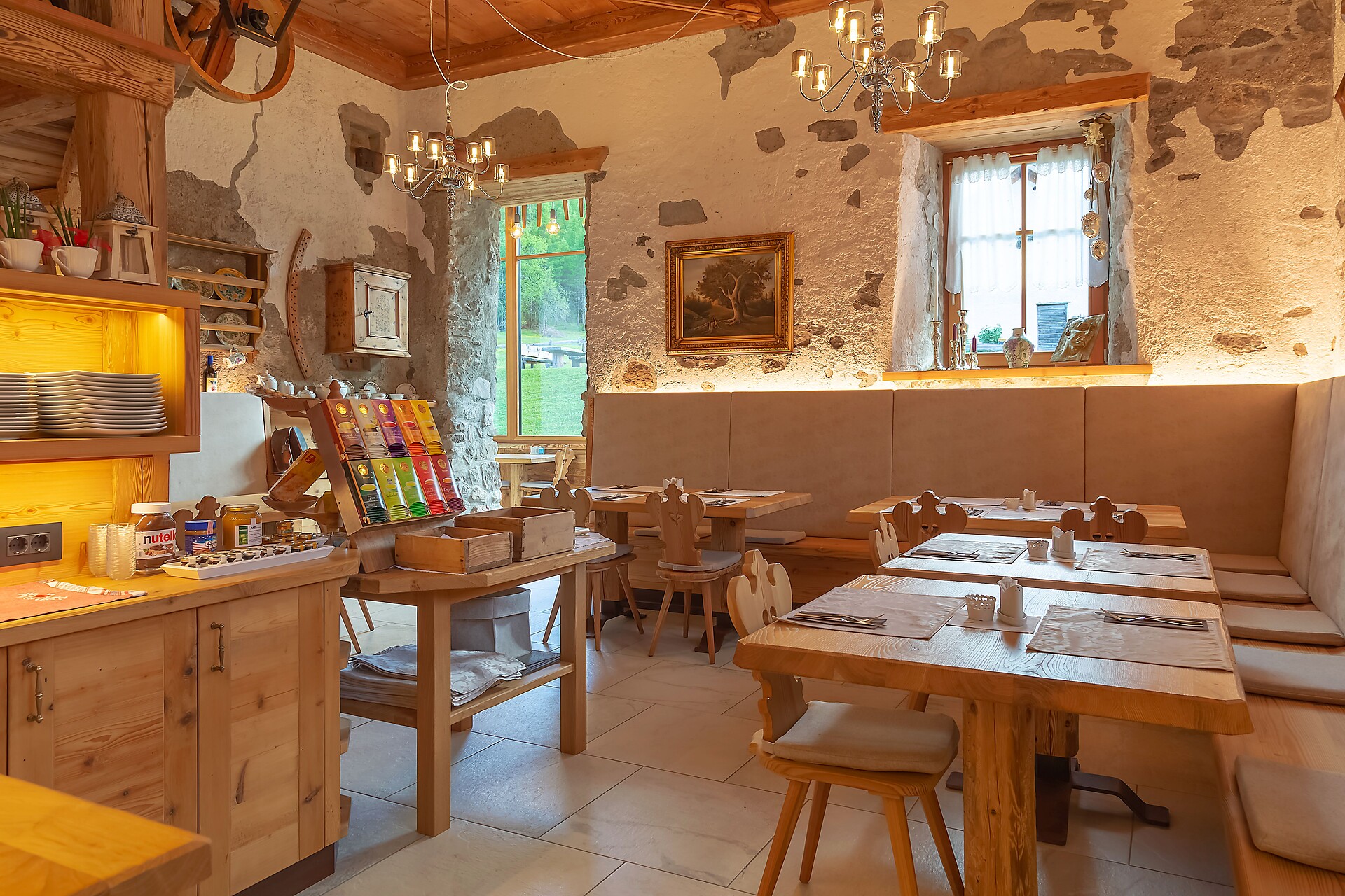 Breakfast room