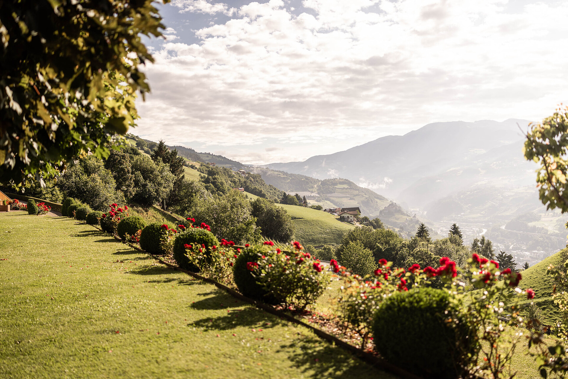 EGGER Apartments & Suites