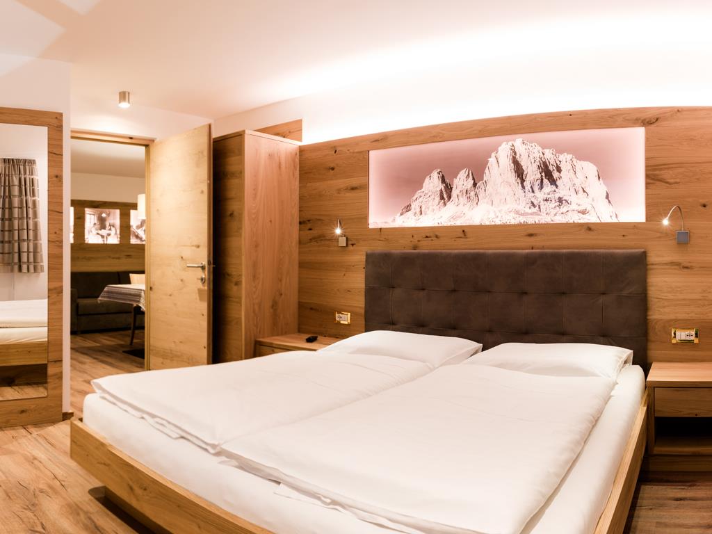 Residence Flamingo Wolkenstein 14 suedtirol.info