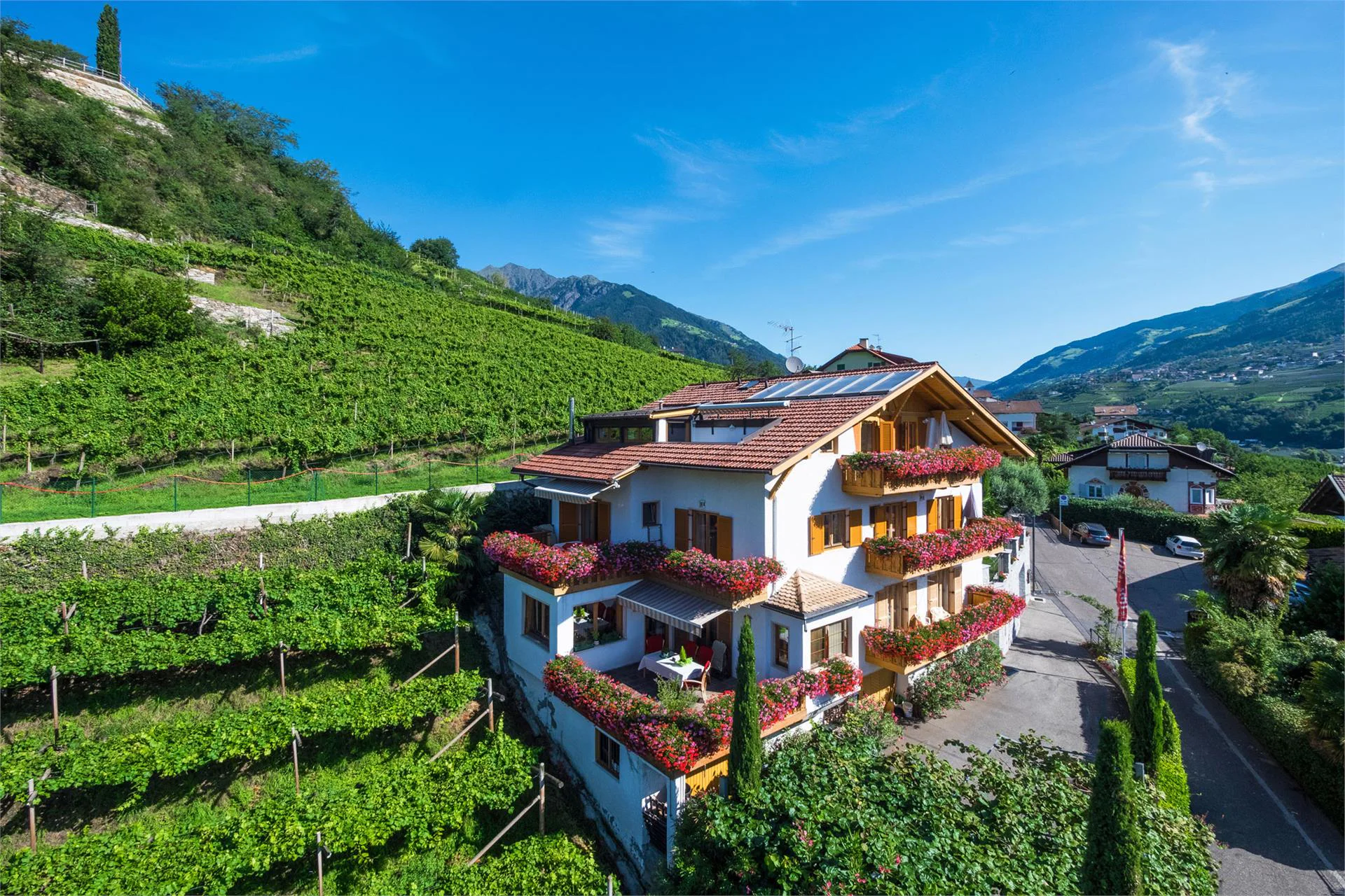Residence Immenhof Tirolo 2 suedtirol.info