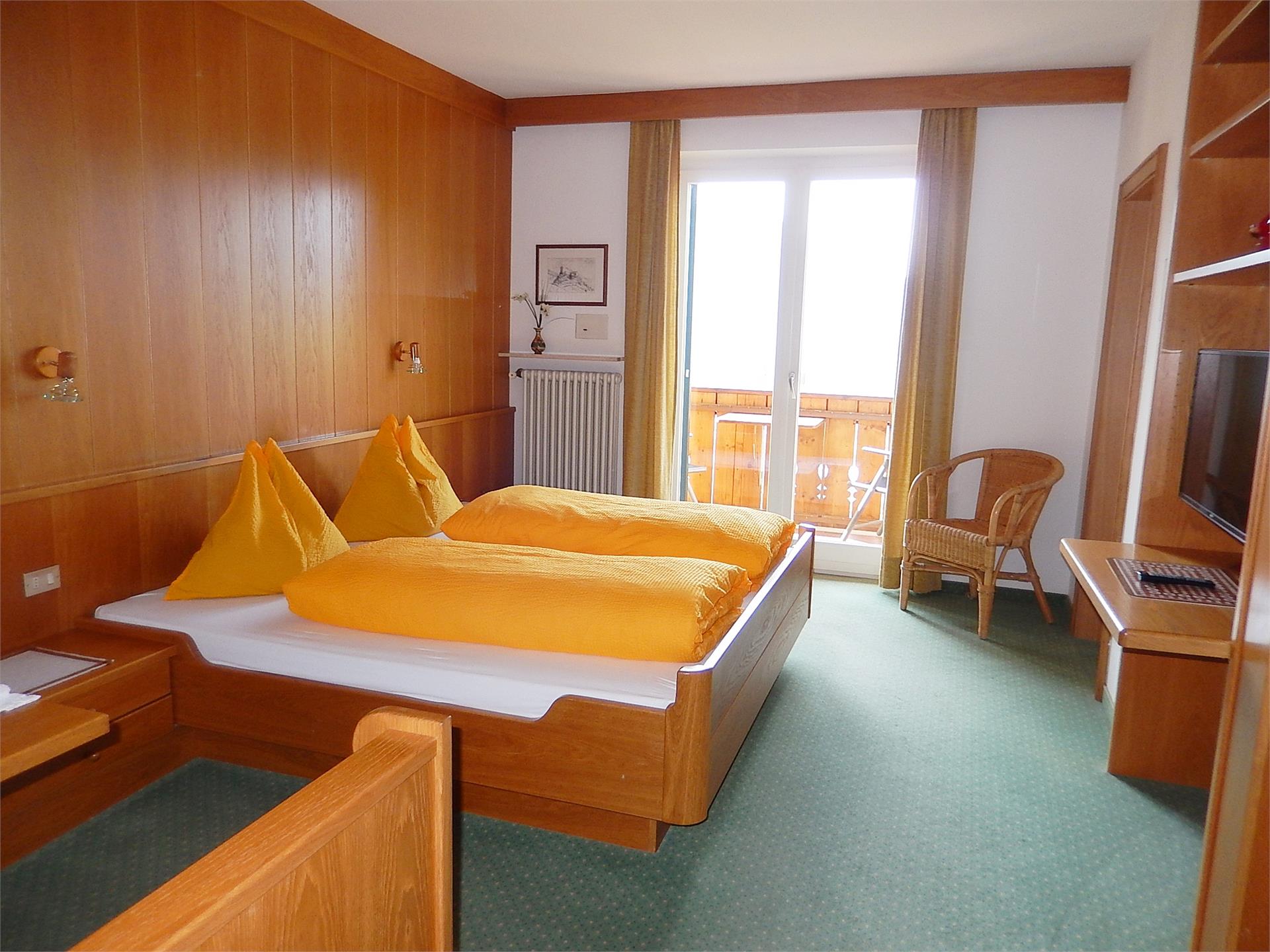 Residence Sonnleiten Tirolo 6 suedtirol.info