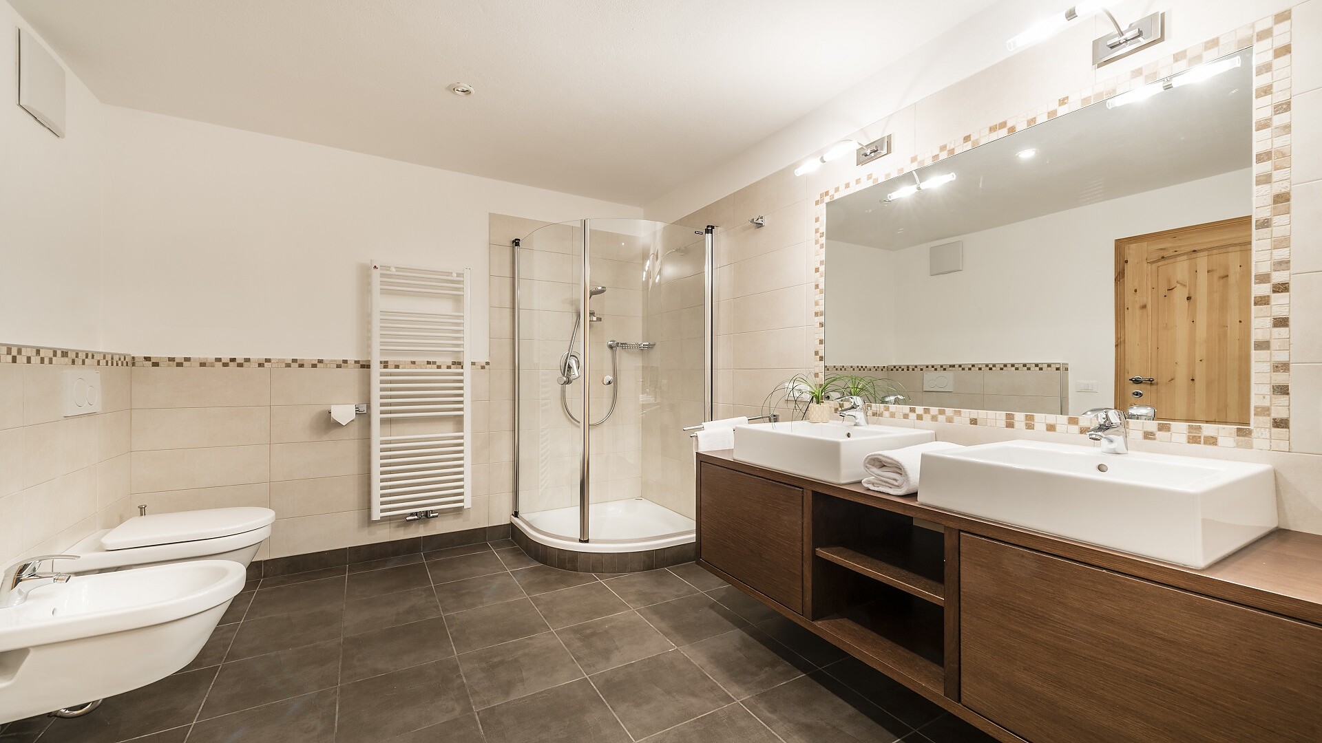 Bathroom Deluxe