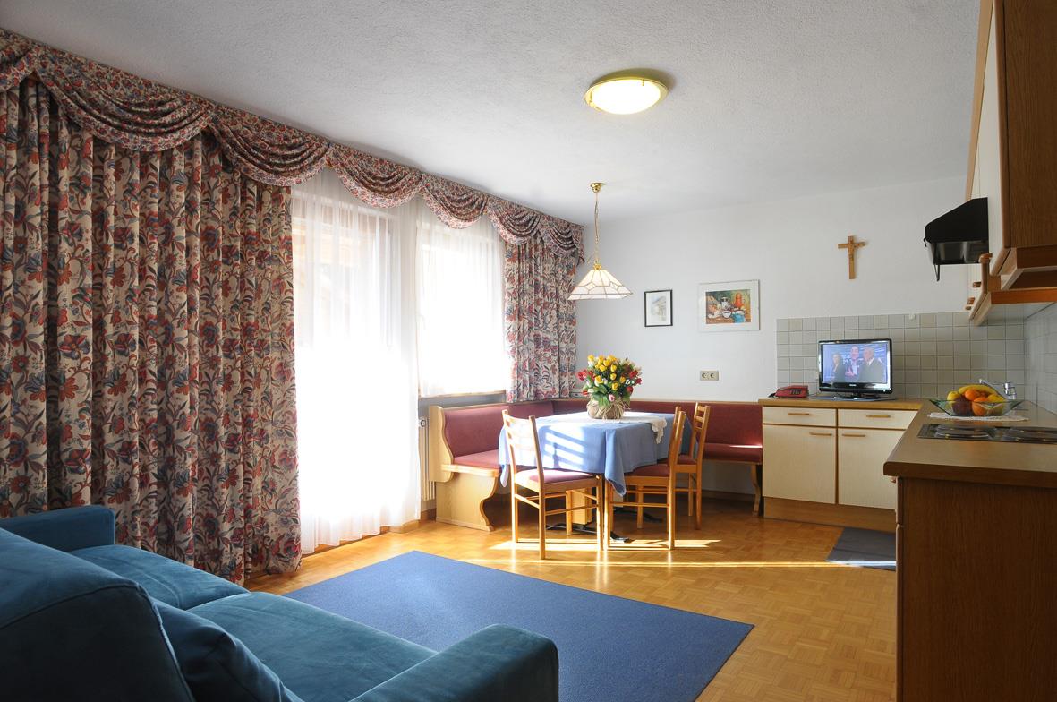 Residence Vajolet Badia 4 suedtirol.info
