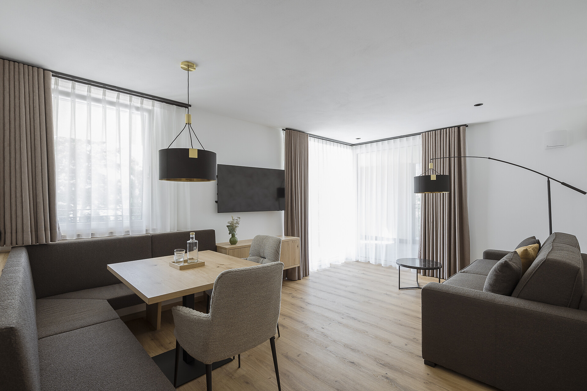Malus Apartments
