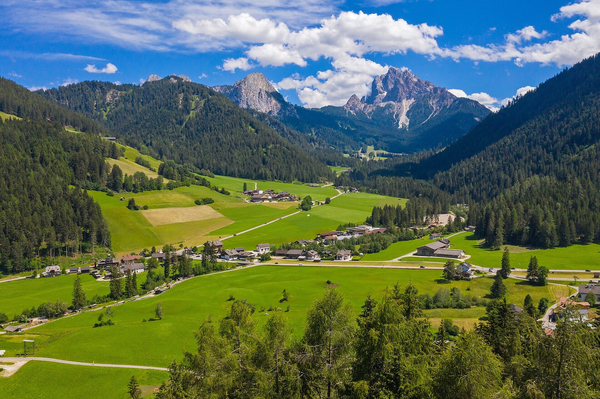 Vista sulla Valle di Braies