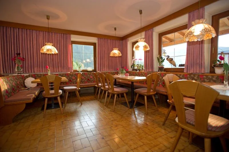 Romy's B&B Braies 2 suedtirol.info