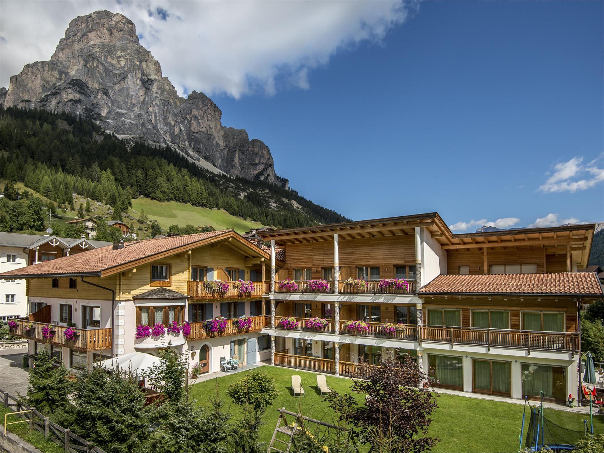 Residence Angelika Corvara 1 suedtirol.info