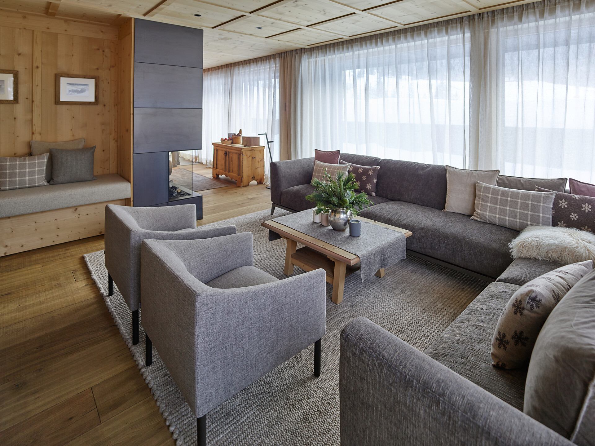 Penthouse Apartment 401