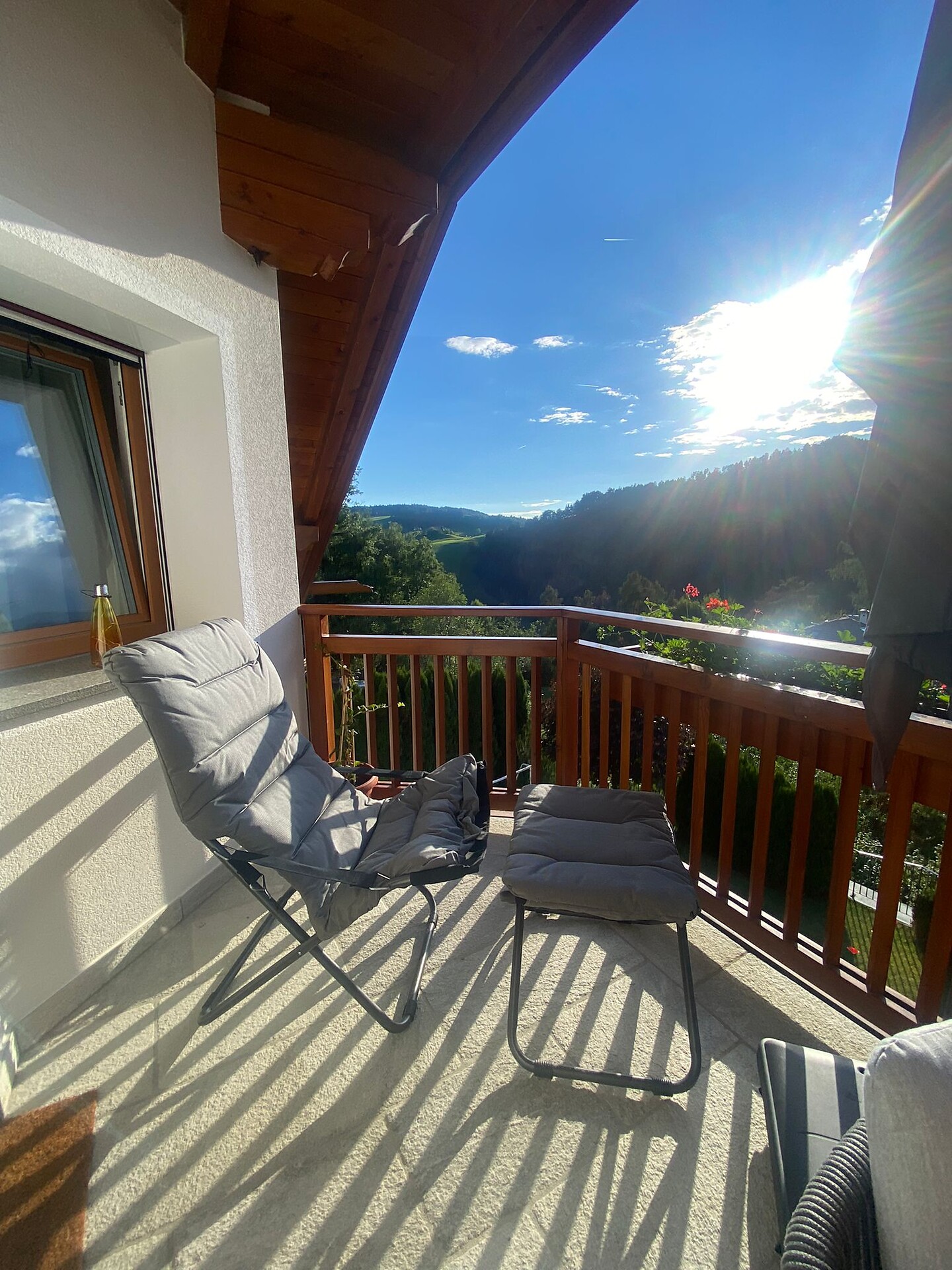 balconery living room