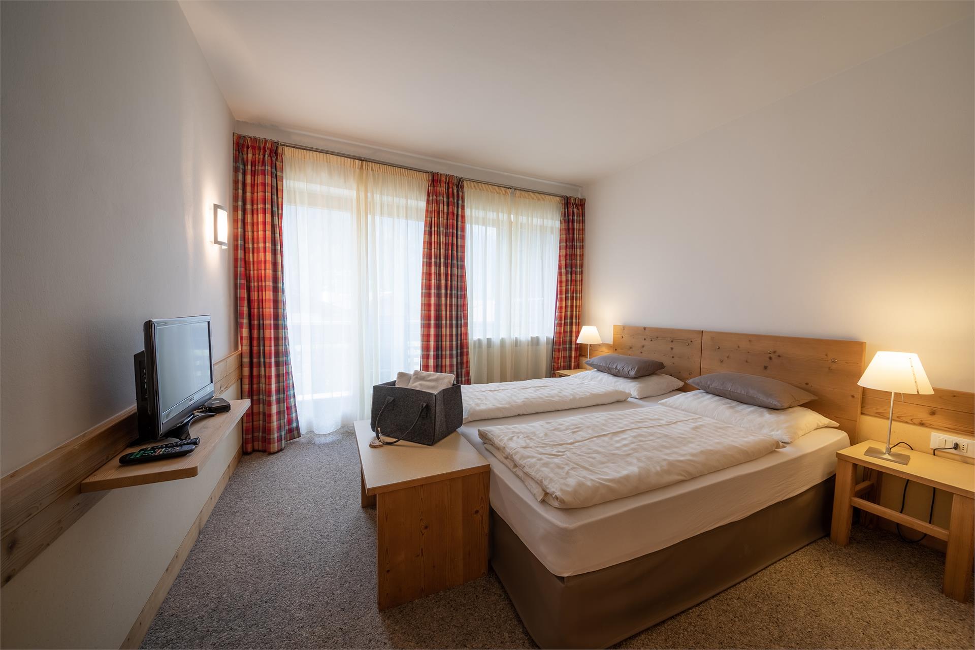 Residence Pöder Ulten 9 suedtirol.info