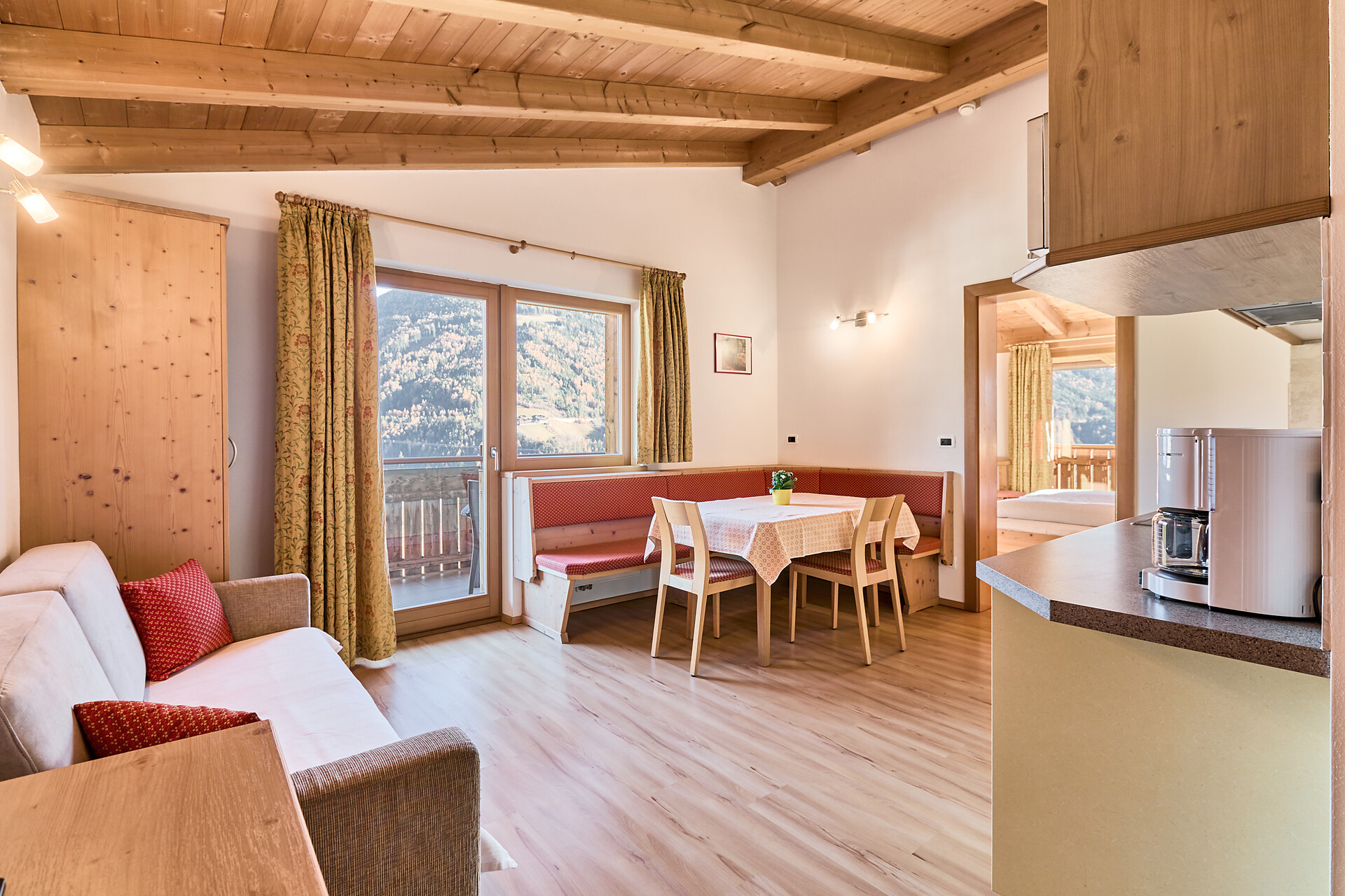 Residence Schiestlhof Natz-Schabs 9 suedtirol.info