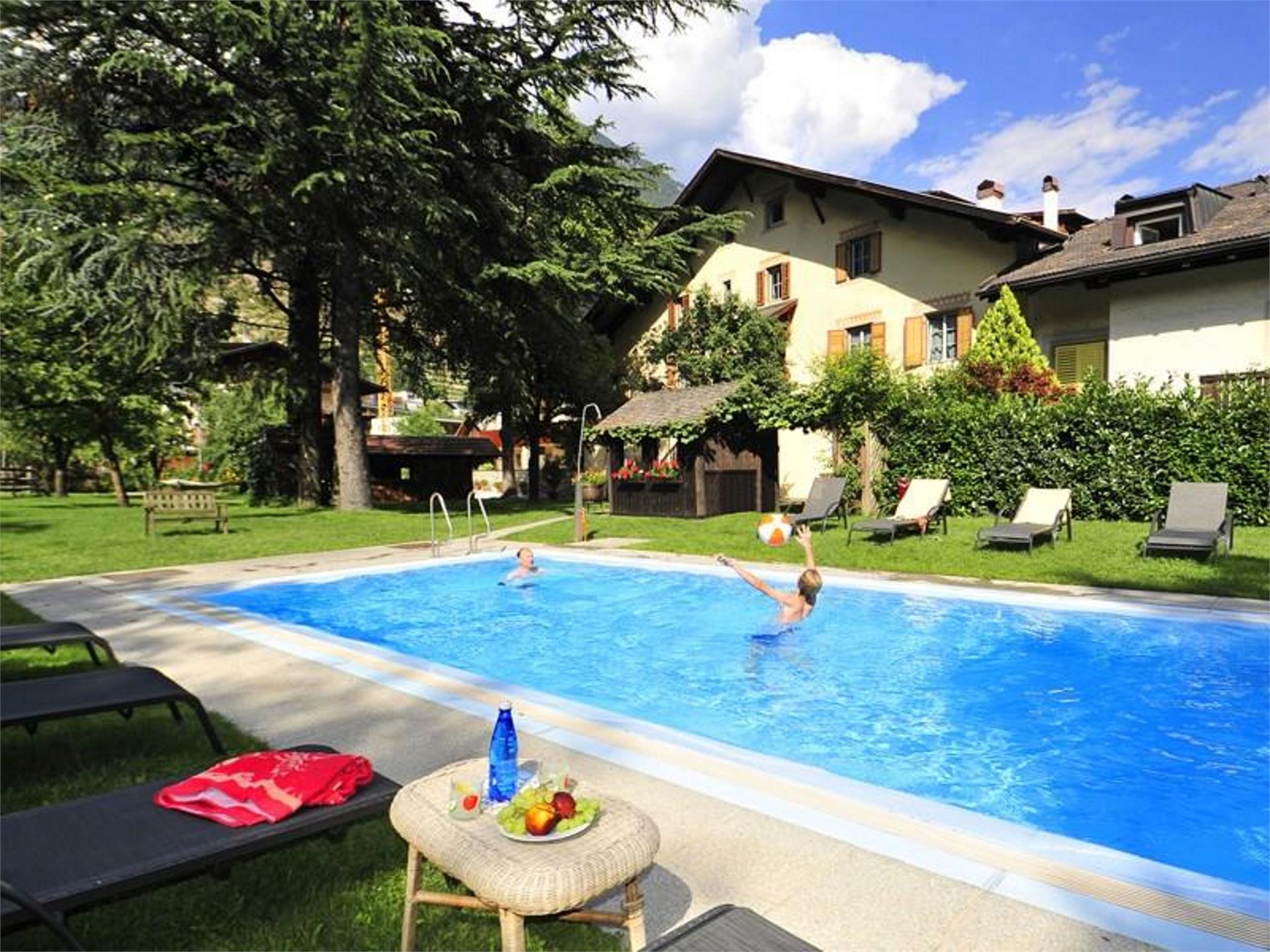 Residence Schnatzhof Schlanders 5 suedtirol.info