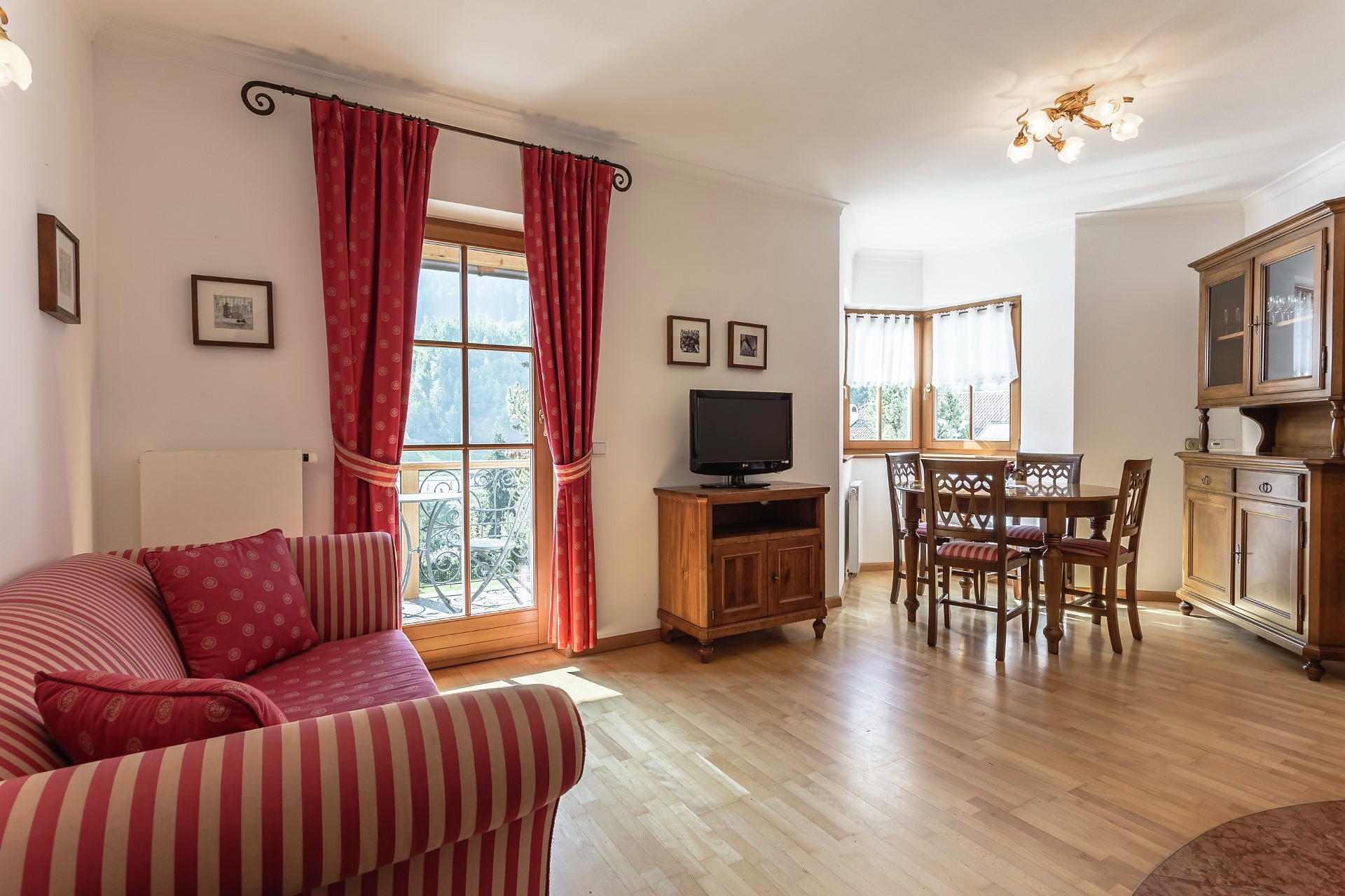 Residence Castel St.Ulrich 10 suedtirol.info
