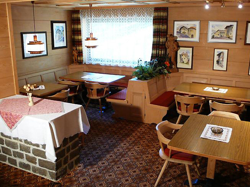 Breakfast room