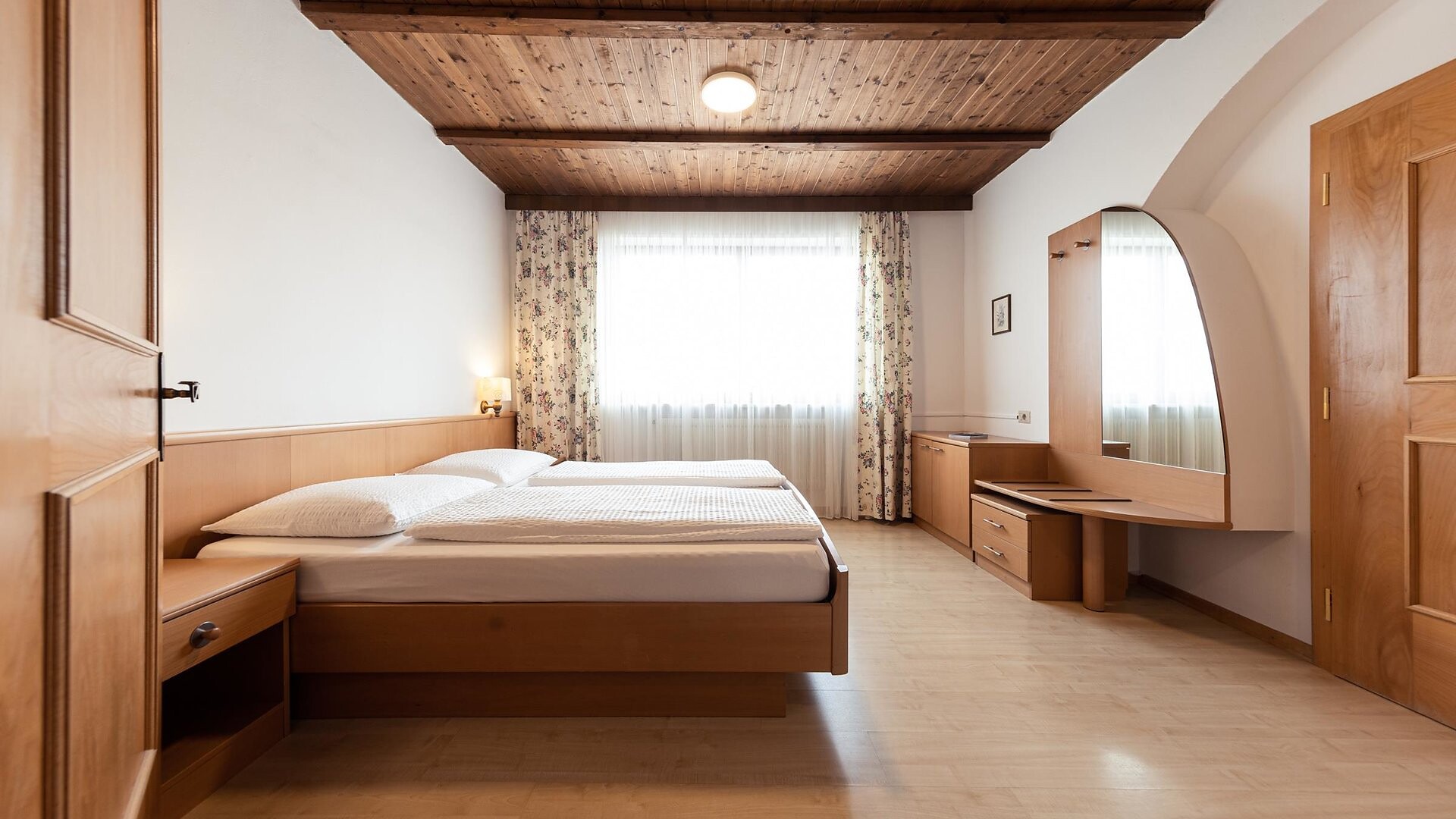 Residence Hofgarten Kaltern an der Weinstraße/Caldaro sulla Strada del Vino 16 suedtirol.info