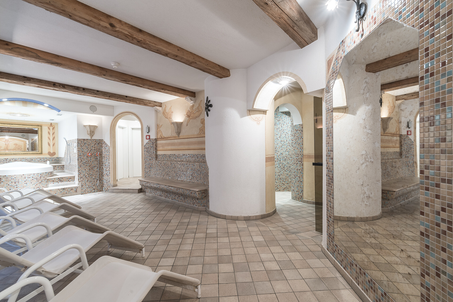 Residence Messnerwirt Brunico 12 suedtirol.info