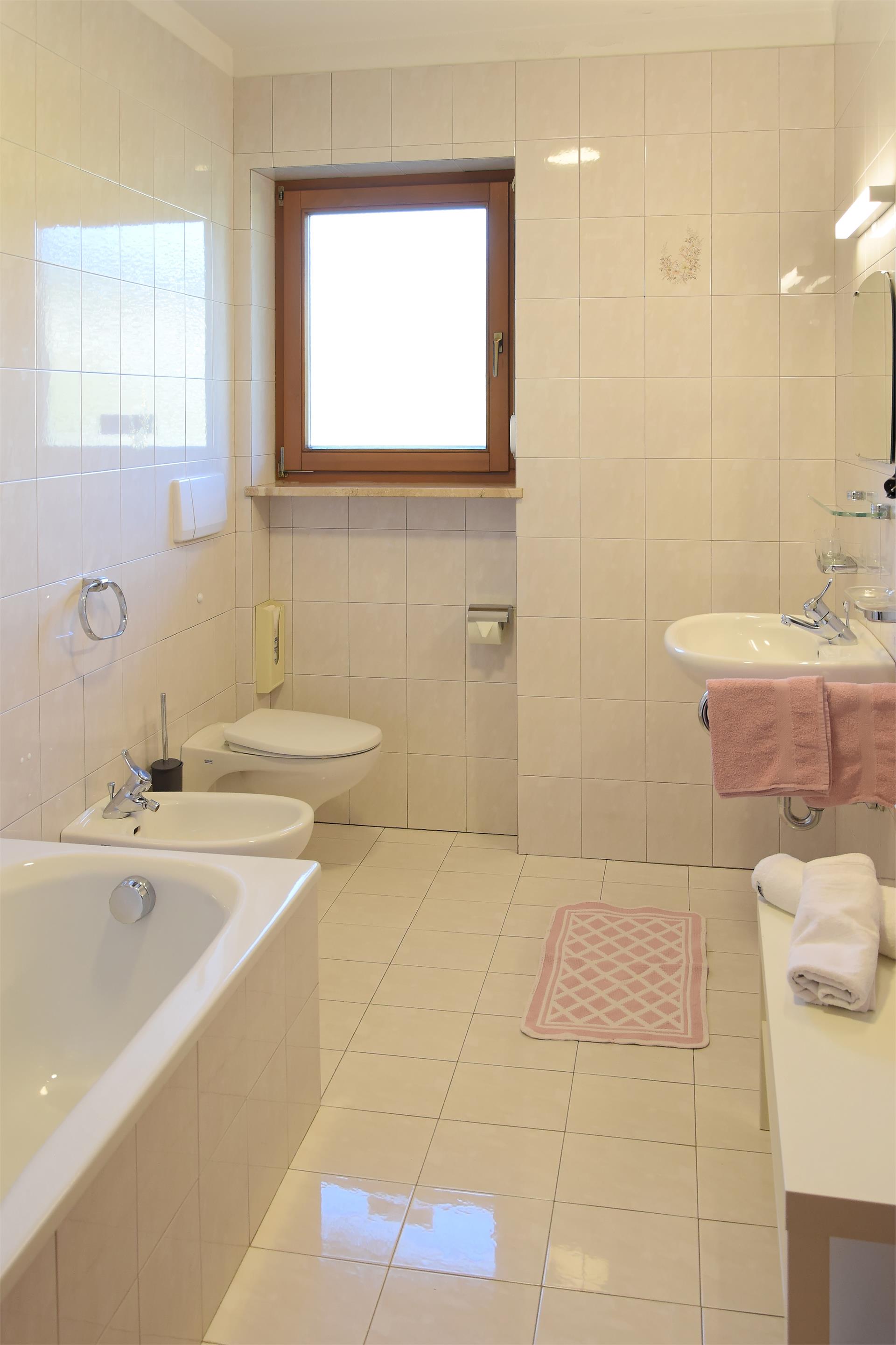 Residence Untermoarhof Bruneck/Brunico 27 suedtirol.info