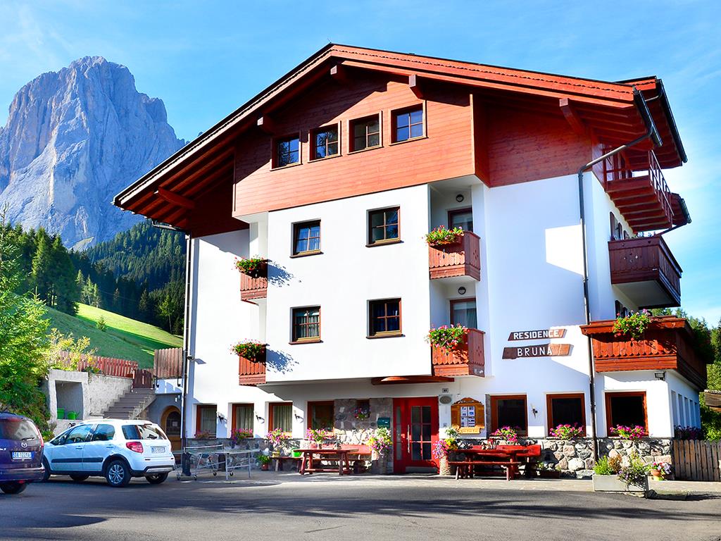 Residence Bruna Wolkenstein 1 suedtirol.info