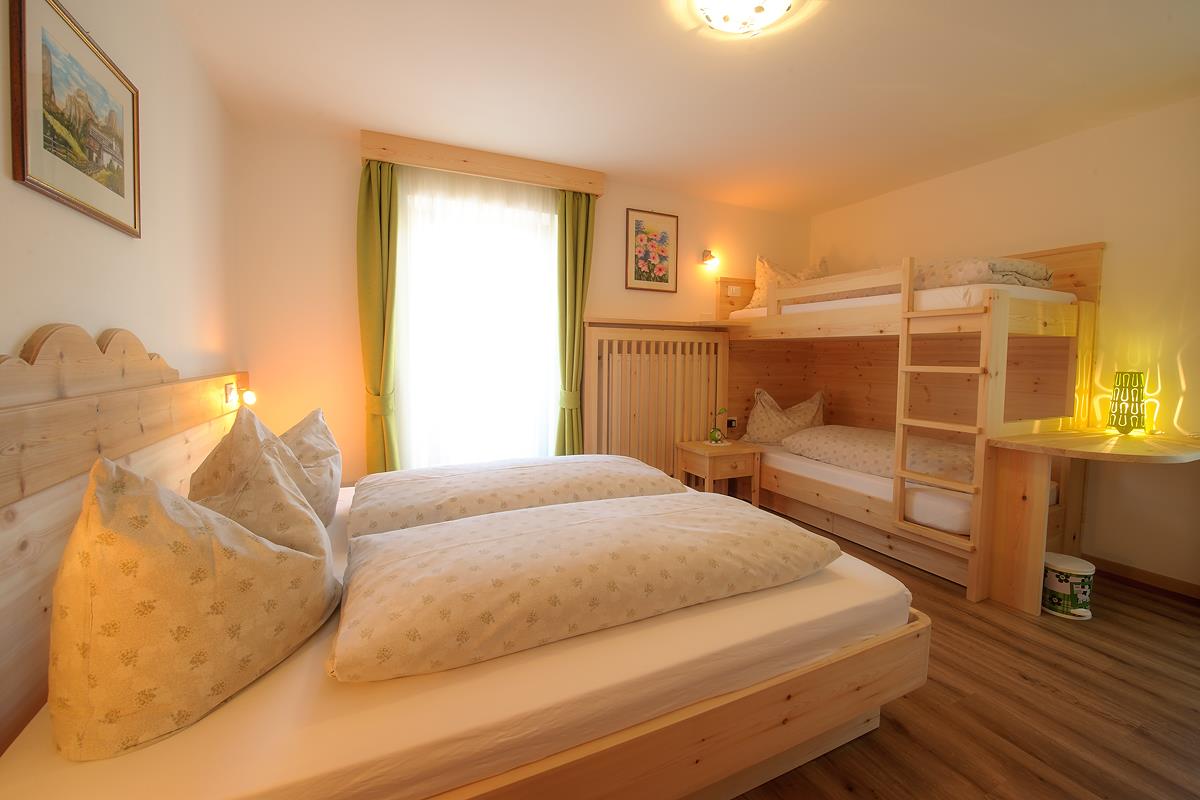 Residence Bruna Wolkenstein 7 suedtirol.info