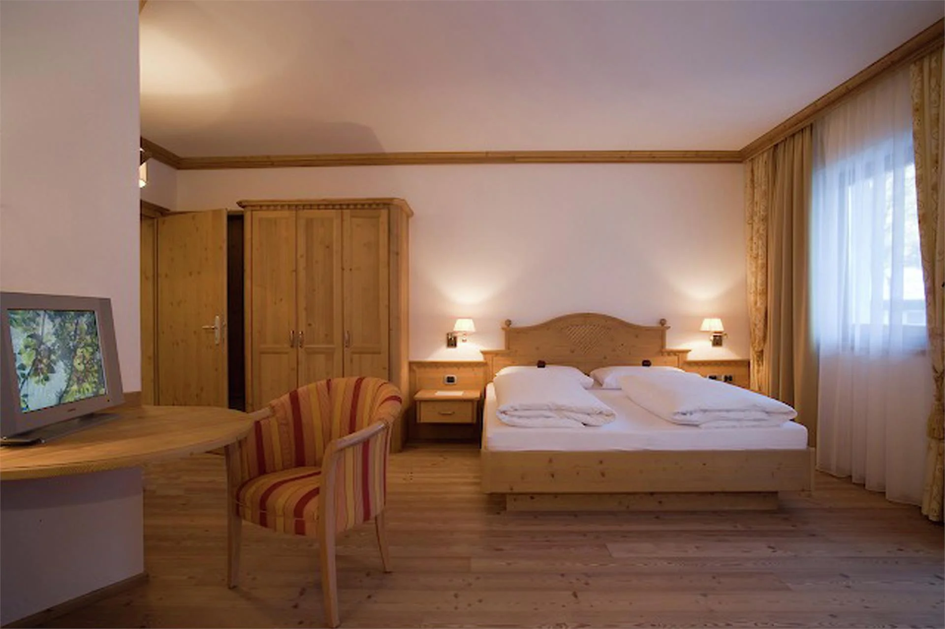 Residence Hotel Alpinum Sand in Taufers/Campo Tures 19 suedtirol.info