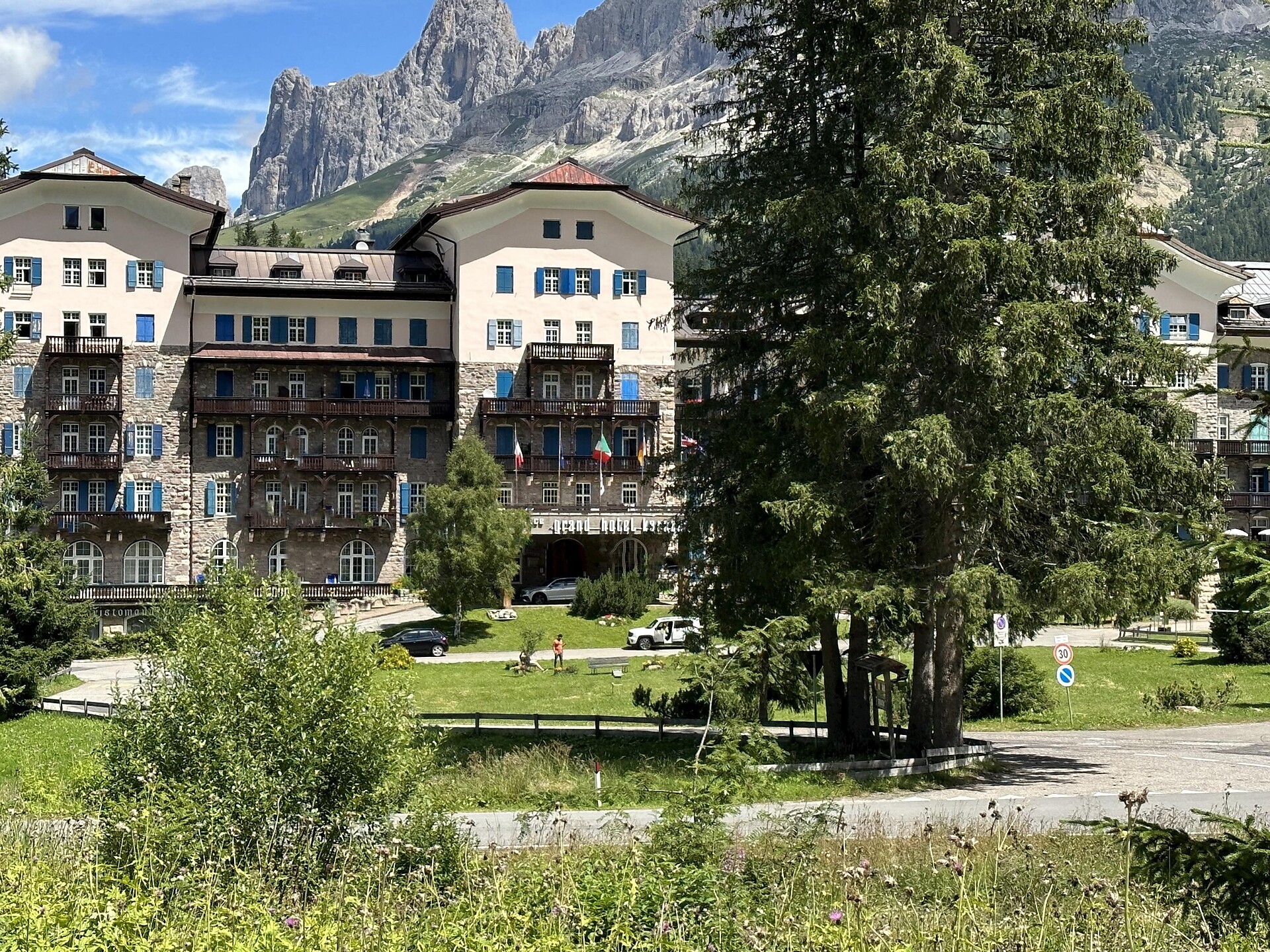 Grand Hotel Carezza Residence Welschnofen 1 suedtirol.info