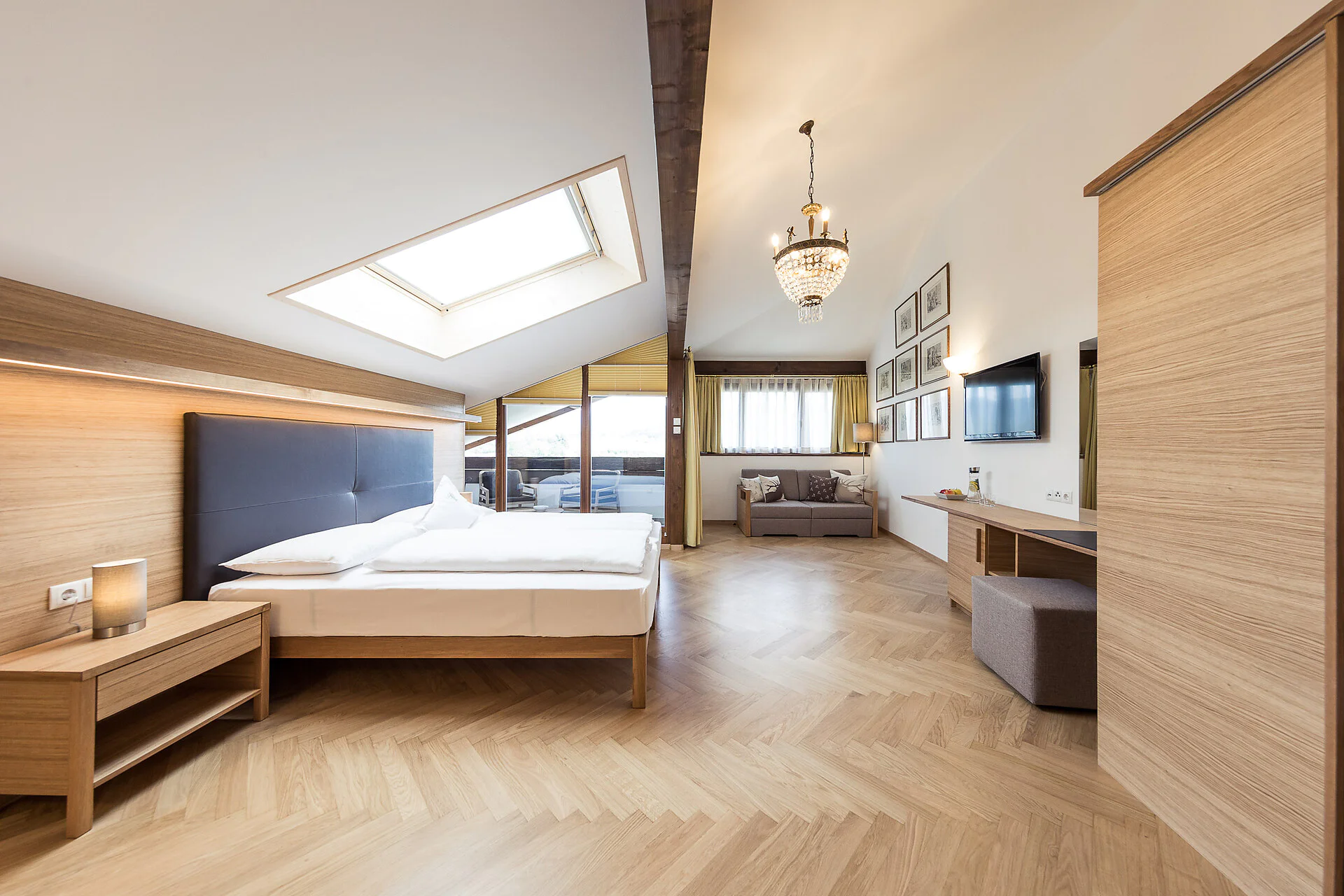 Romantik Art Hotel Jagdhof Caldaro sulla Strada del Vino 16 suedtirol.info