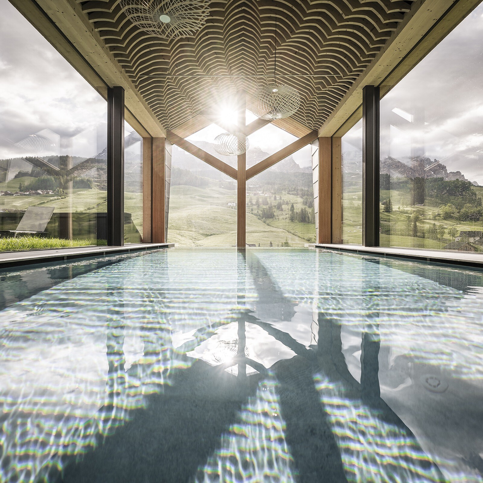 Infinity indoor pool