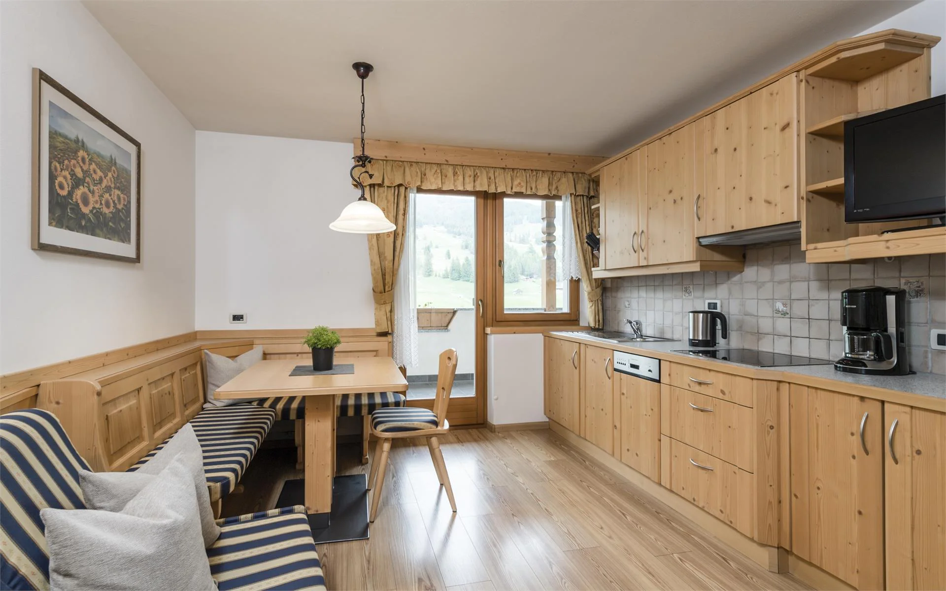 Residence Miraval Badia 7 suedtirol.info