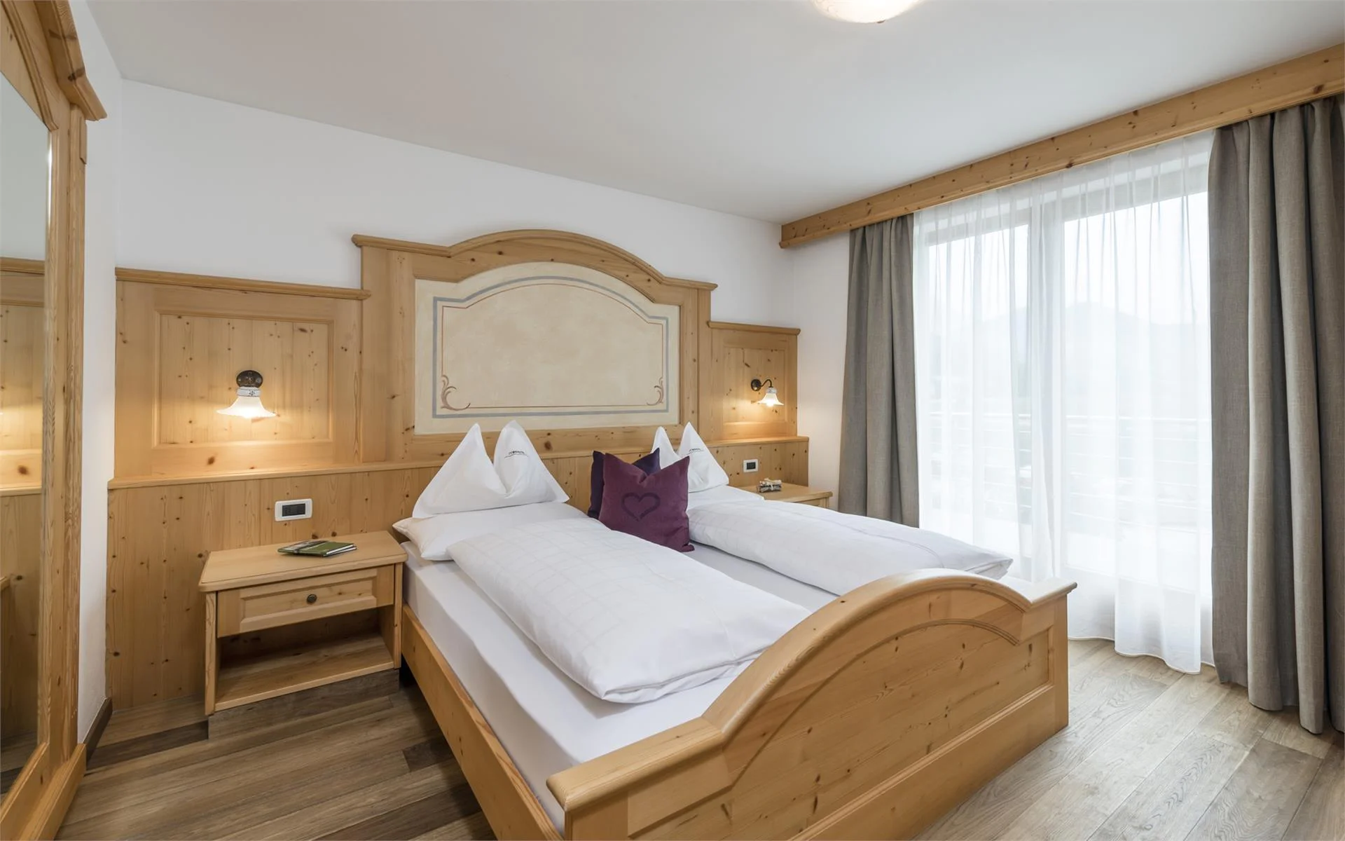 Residence Miraval Badia 19 suedtirol.info