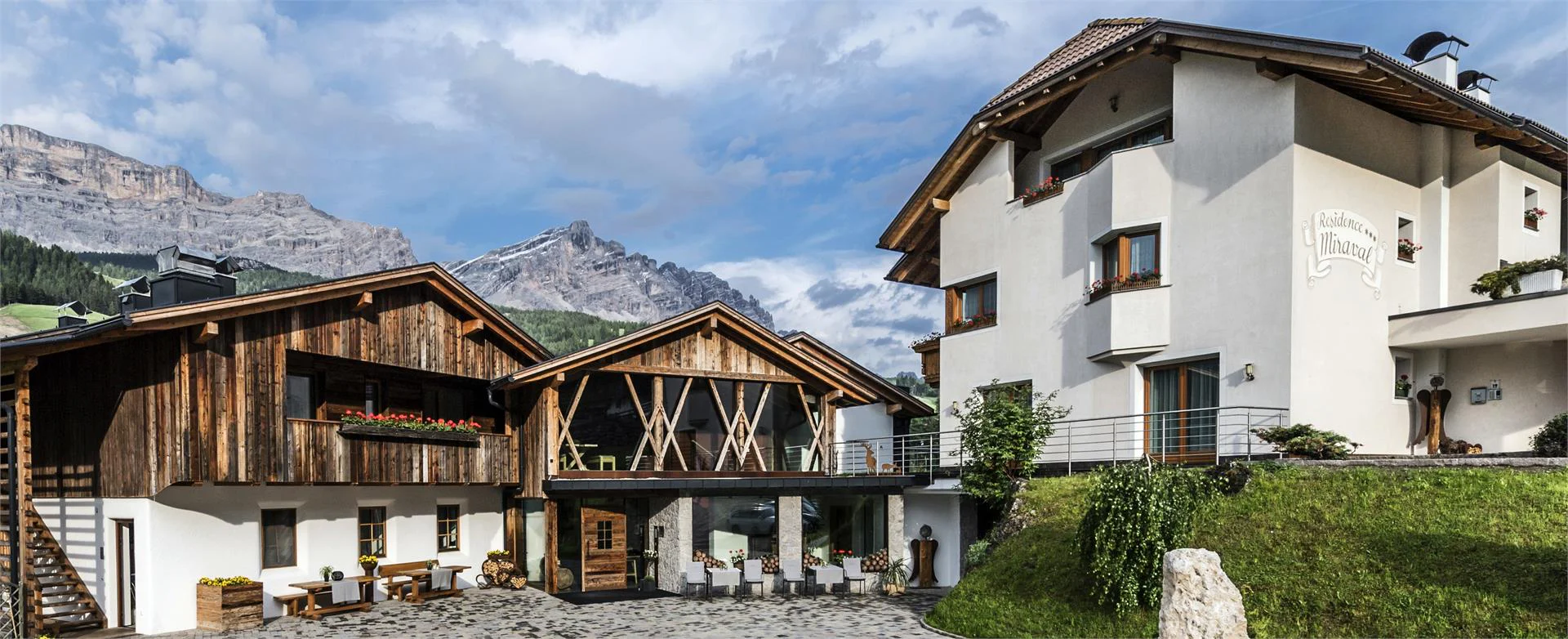 Residence Miraval Badia 1 suedtirol.info