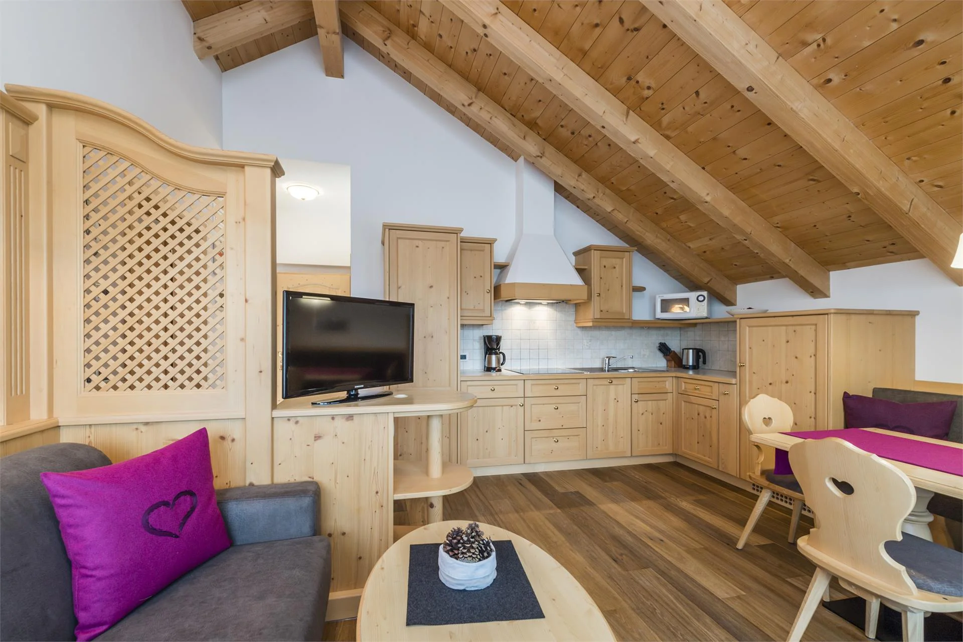 Residence Miraval Badia 4 suedtirol.info