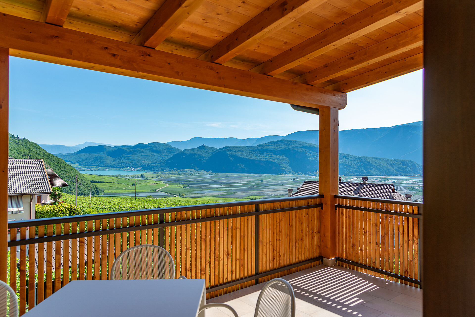 Aussicht Terrasse Wohnung Kalterersee