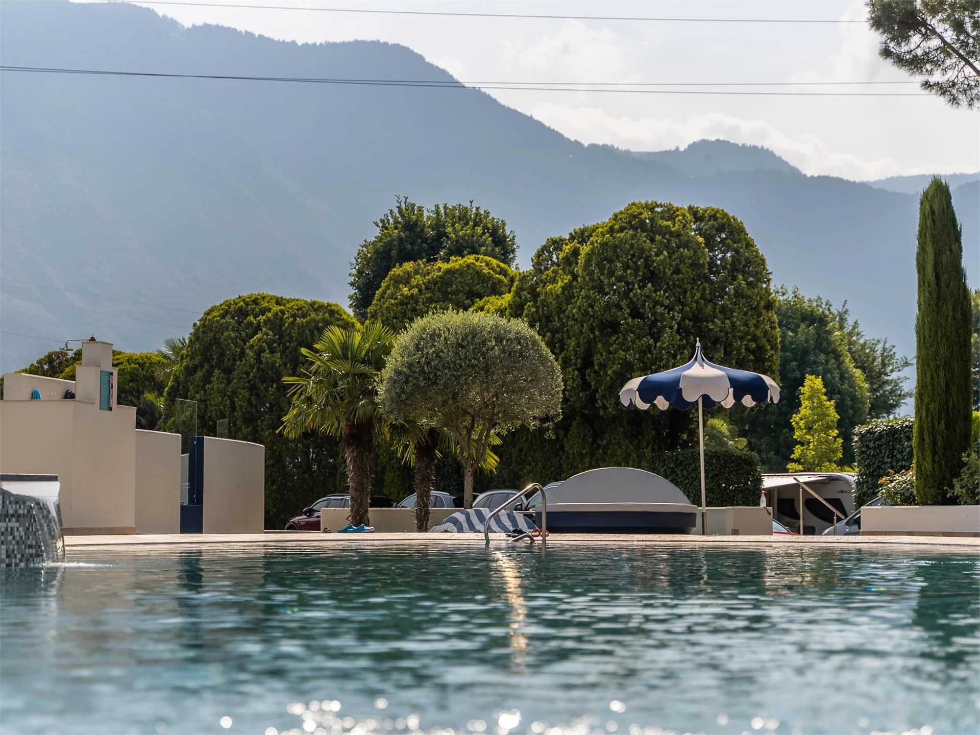 Schlosshof Resort Luxury Camping Lana 25 suedtirol.info
