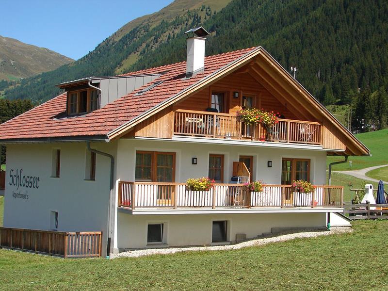 Schlosserhof Valle di Casies 1 suedtirol.info