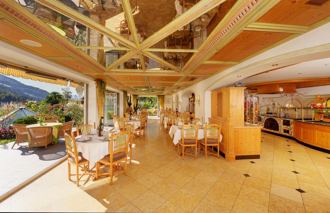 Sport & Wellness Resort Sonnenalm San Martino in Passiria 4 suedtirol.info