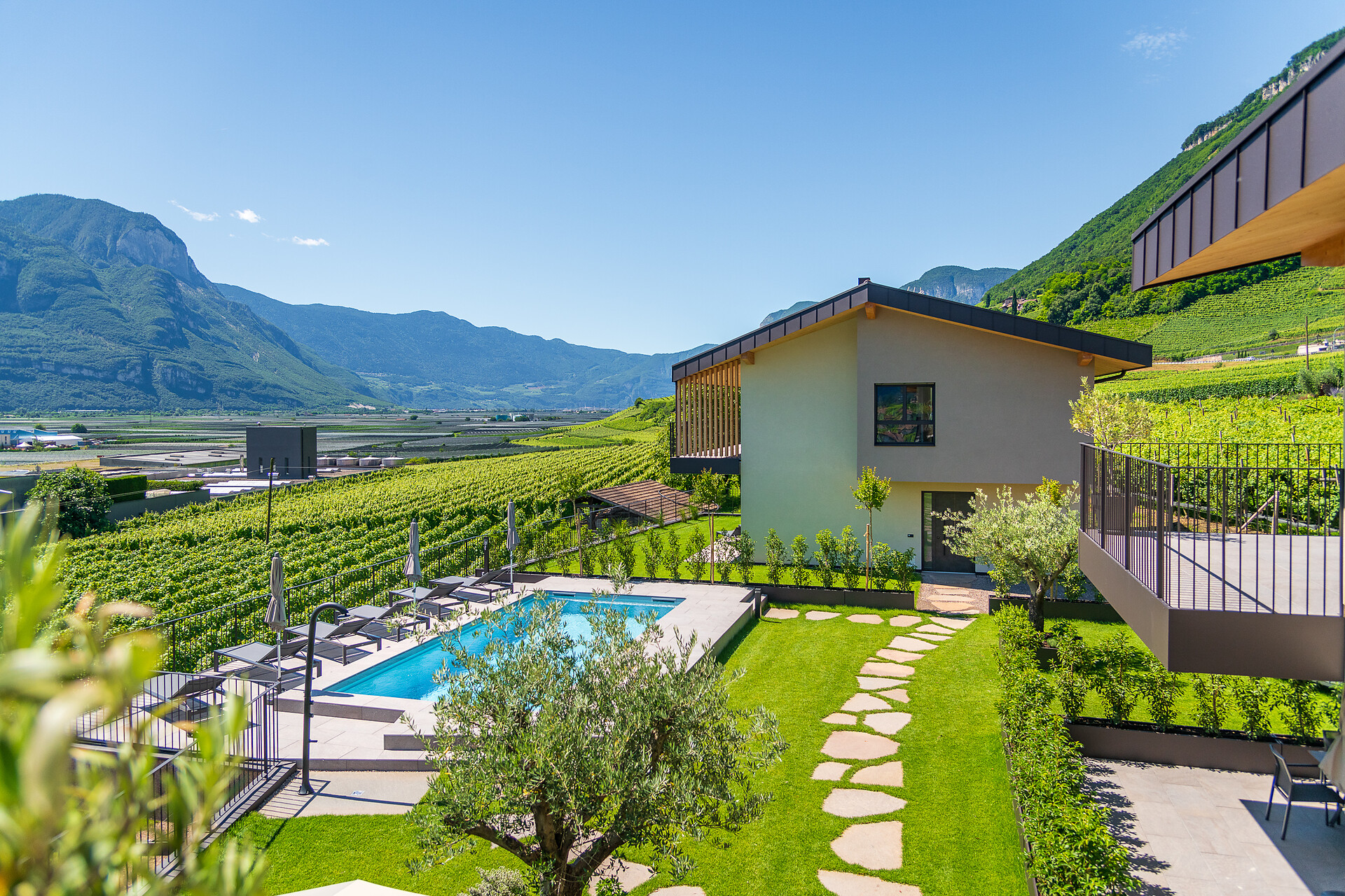 Santinhof Tramin an der Weinstraße 4 suedtirol.info