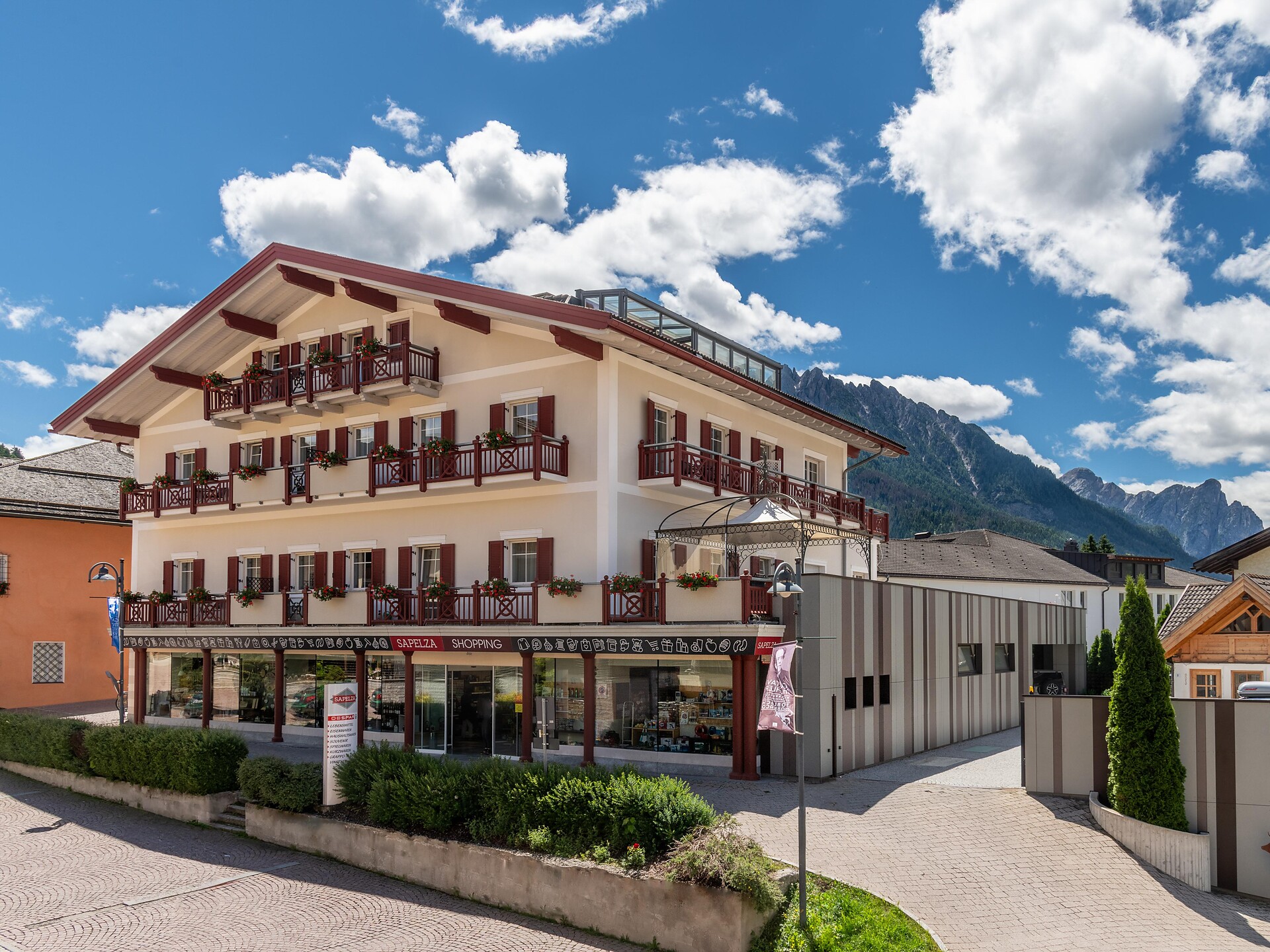 Apartments Sapelza