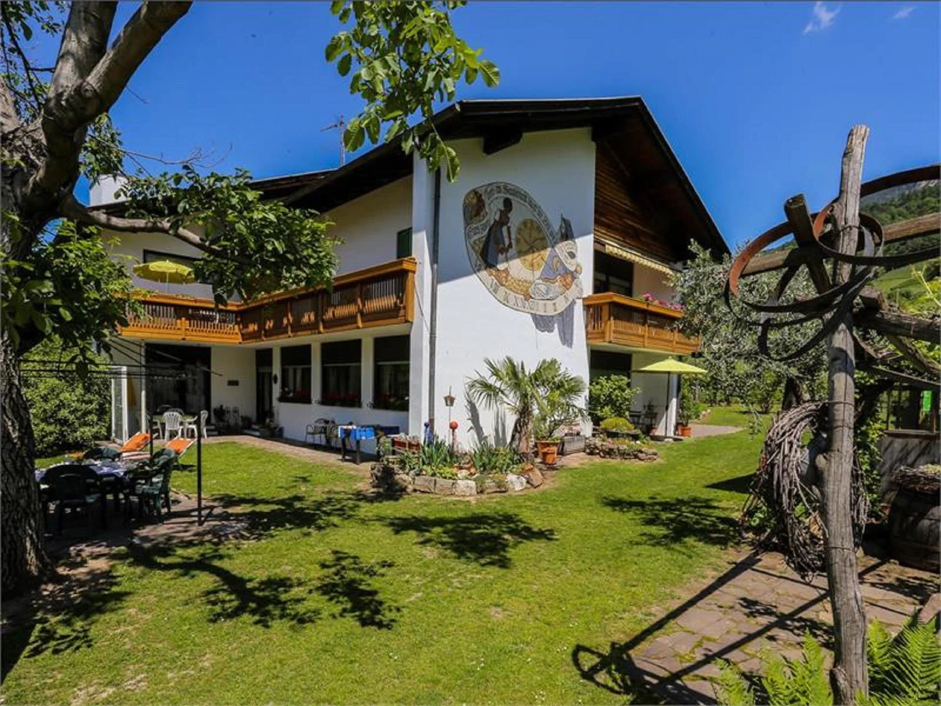 Sonnenhof Montan 1 suedtirol.info
