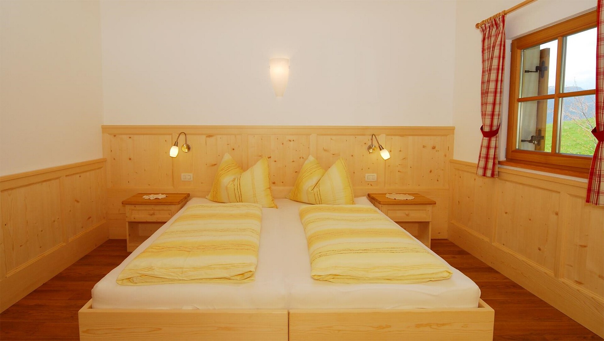 Schlafzimmer Flieder