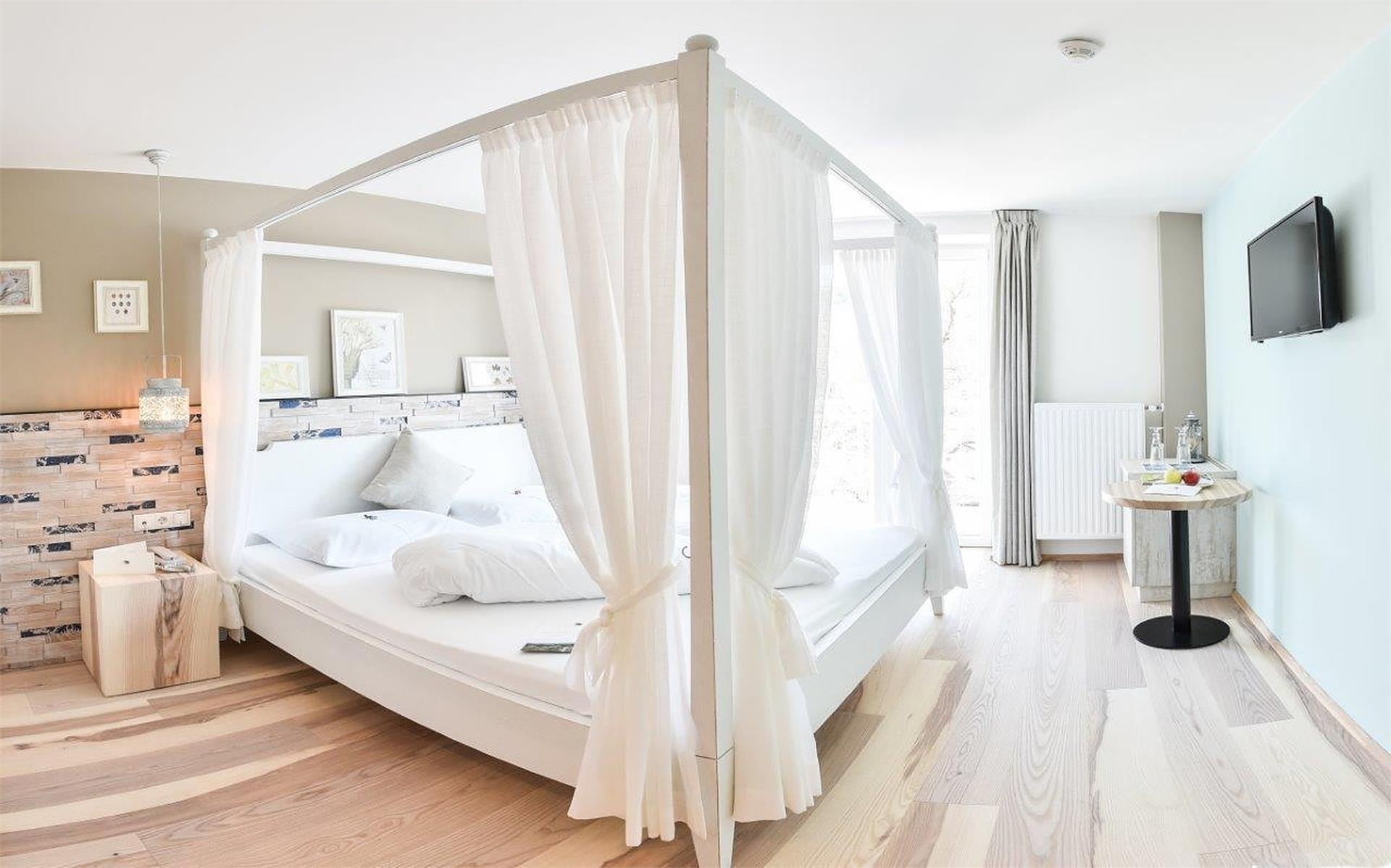 Seehotel Sparer Eppan an der Weinstraße 18 suedtirol.info