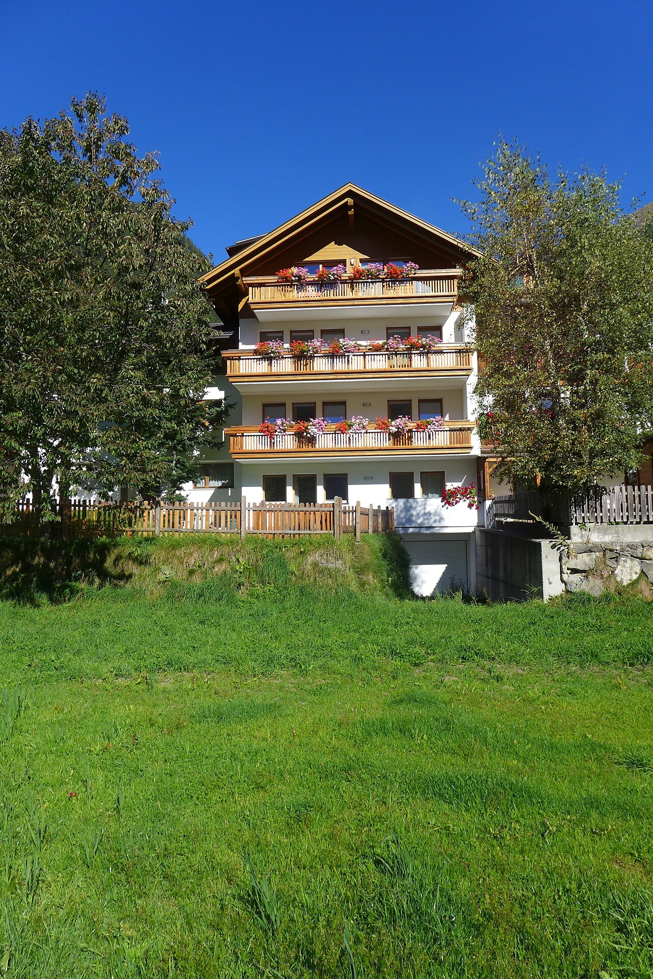 Sonnenschein Appartements Ahrntal 2 suedtirol.info