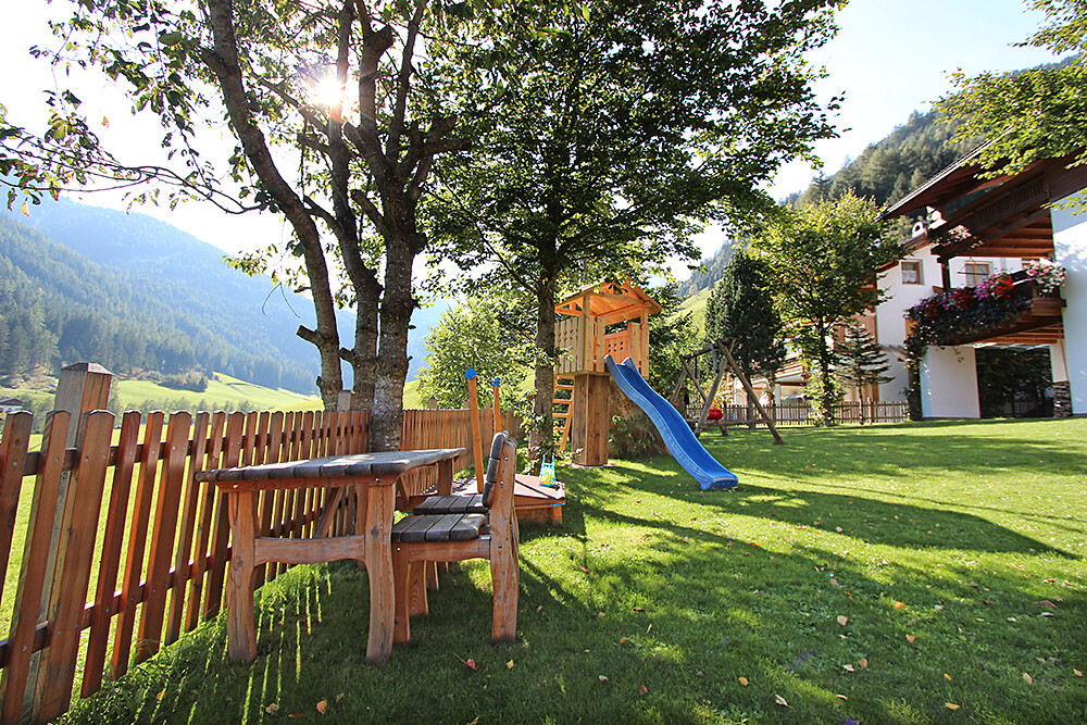 Sonnenschein Appartements Ahrntal 30 suedtirol.info