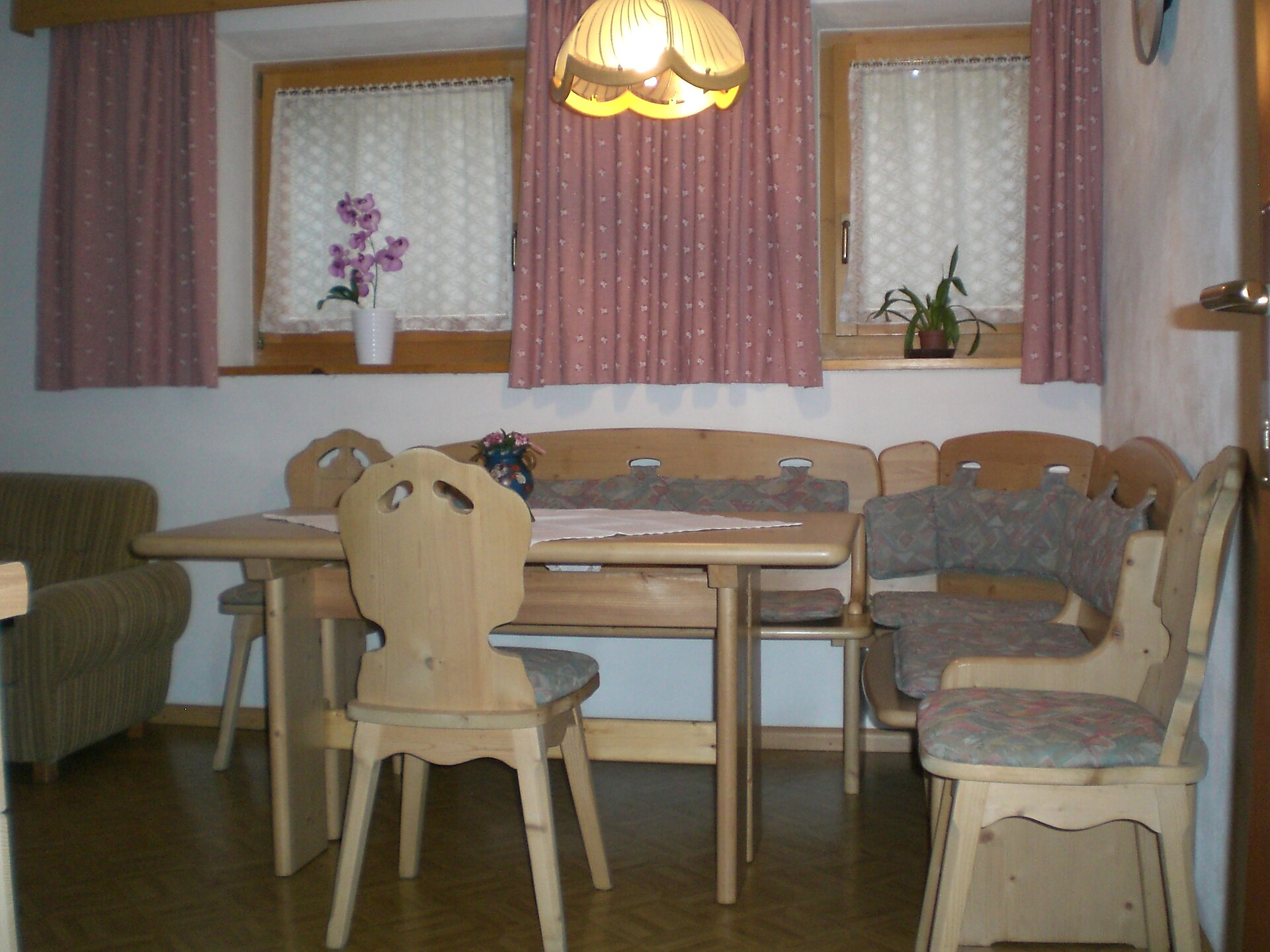 Guest kitchen