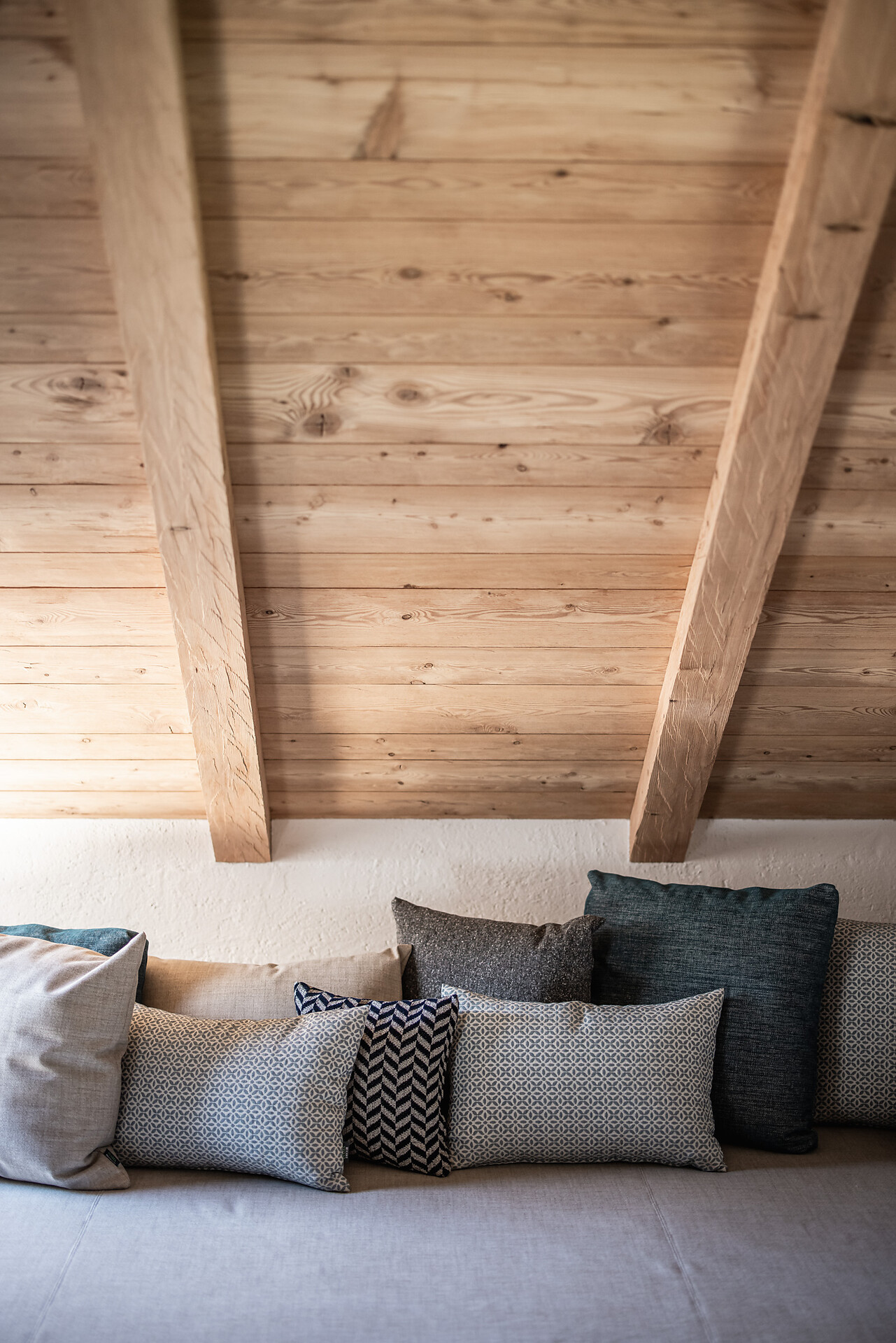 Large reclining lounge in the