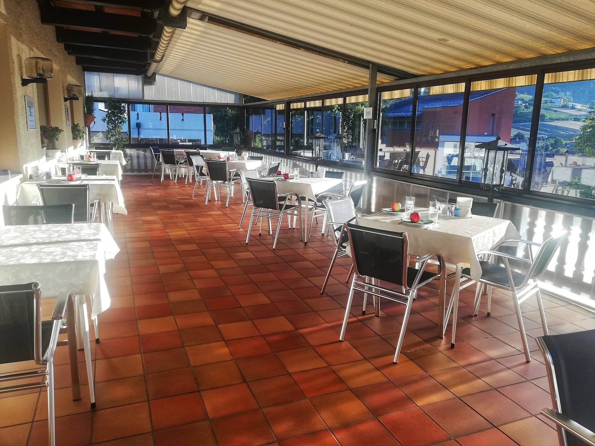 La nostra terrazza con una spelndida vista su Merano