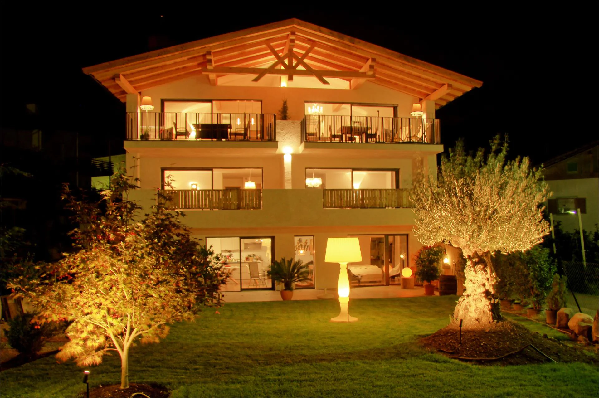 schlosserhaus31 Tesimo 25 suedtirol.info