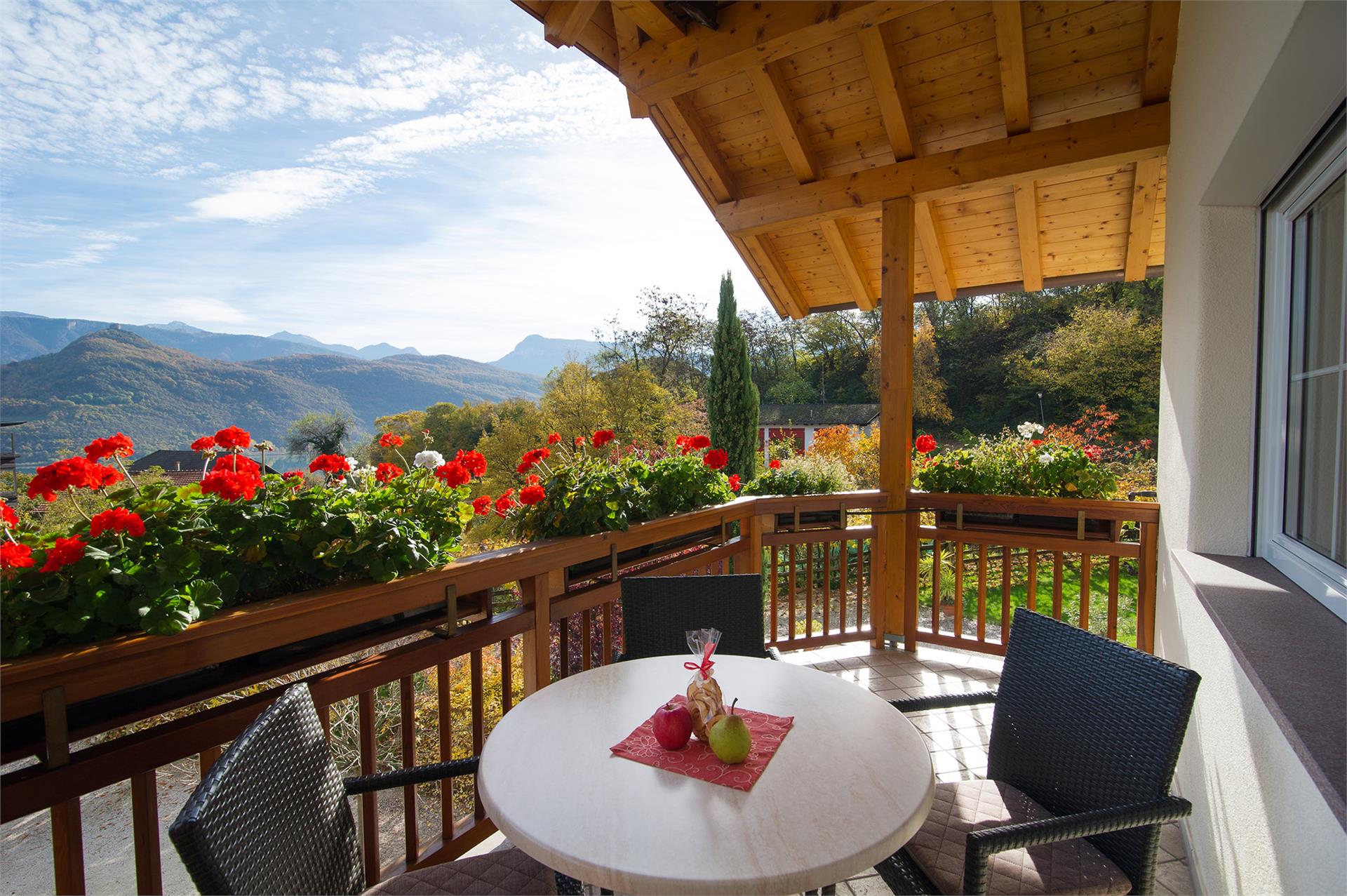 St. Josefhof Kaltern an der Weinstraße 14 suedtirol.info
