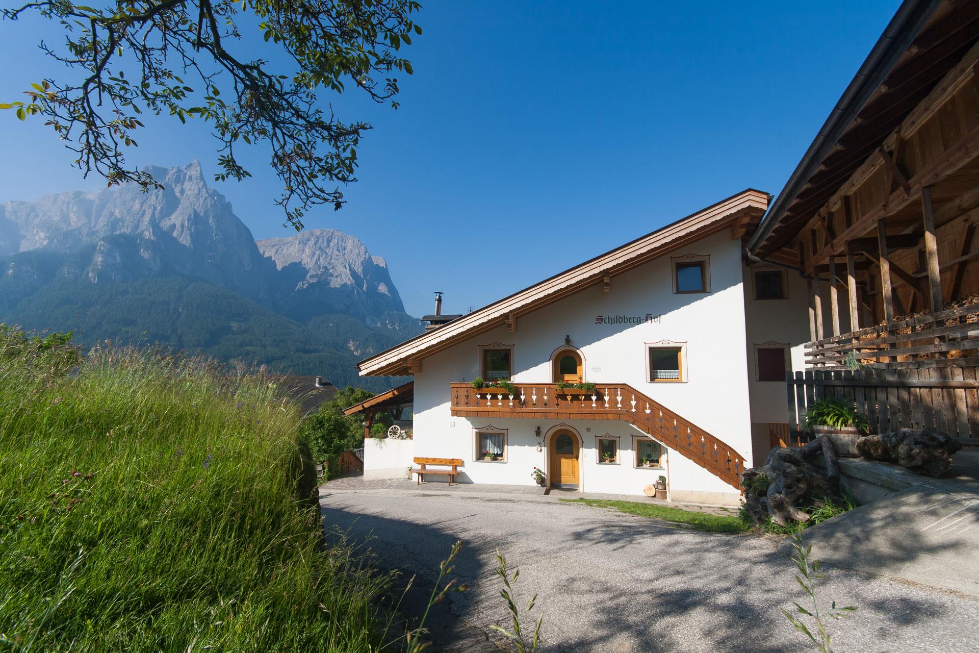 Schildberghof Kastelruth 1 suedtirol.info
