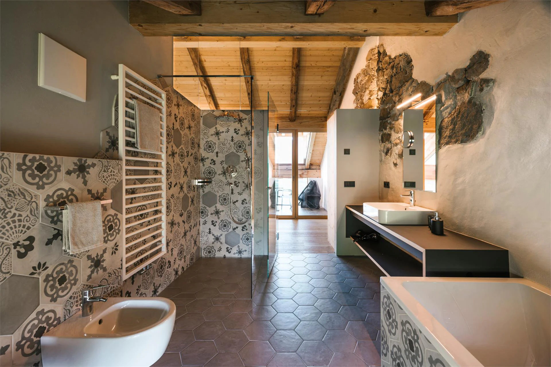 St. Vigilius modern historic apartments Nals 9 suedtirol.info
